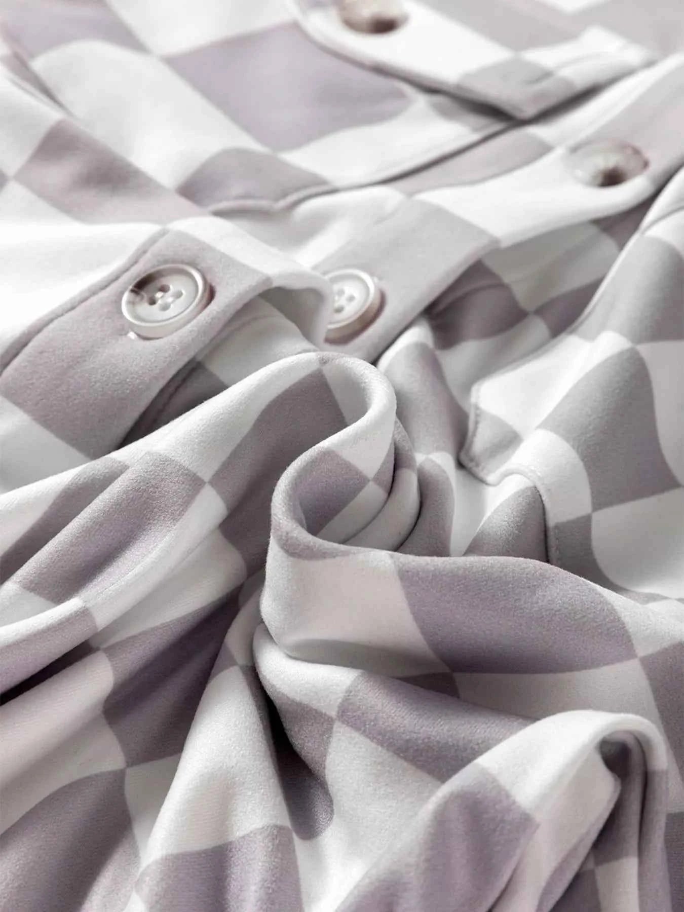 Checkerboard Flap Pocket Button Front Shacket 36b8f5c25a3c43e49a4292df134fcc70-Max-Origin