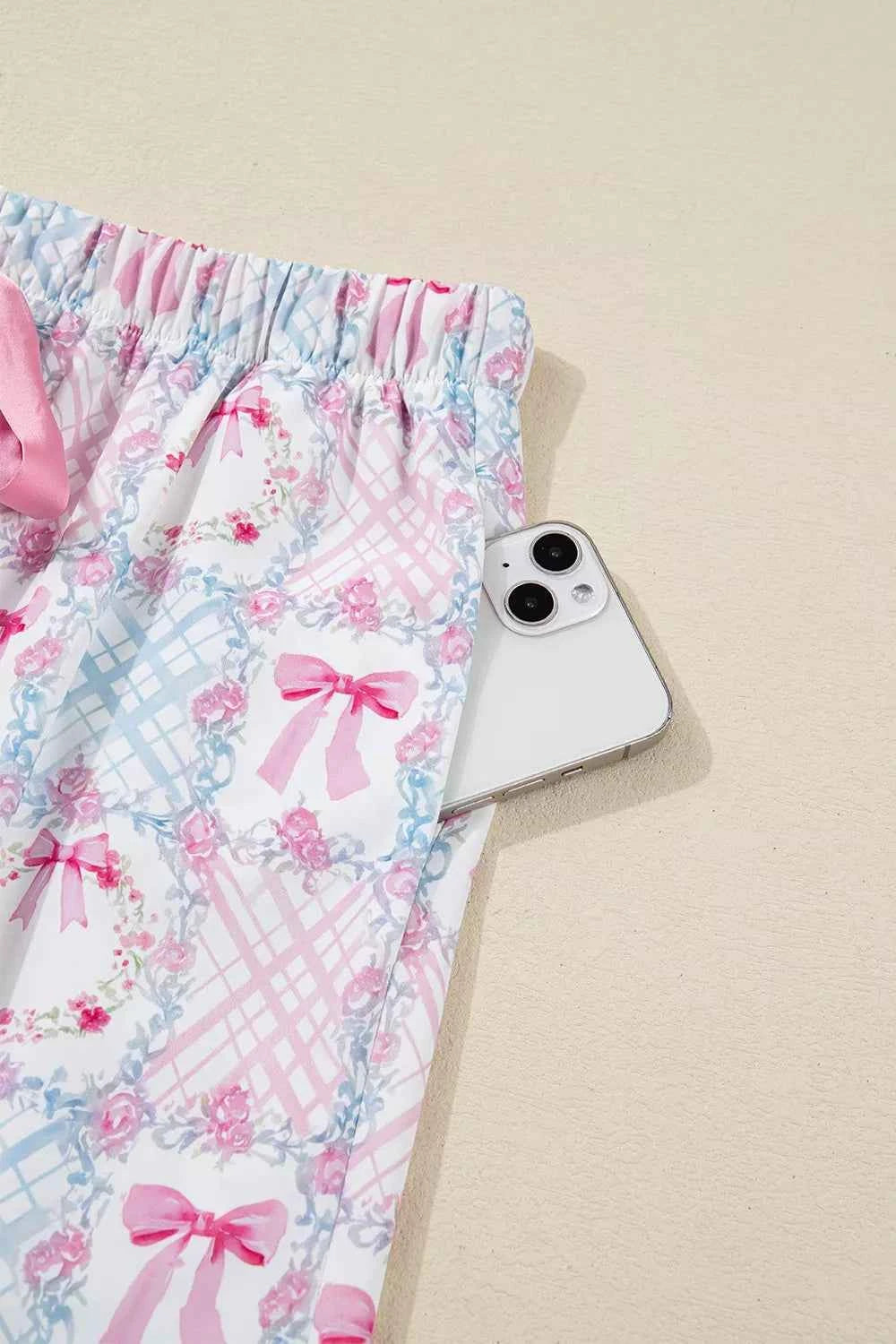 Wreath Pattern Christmas Tied Front Long Sleeve 2pcs Pajama Set 3781179a-73ff-4dd7-b7da-90ba14b7986c-Max-Origin