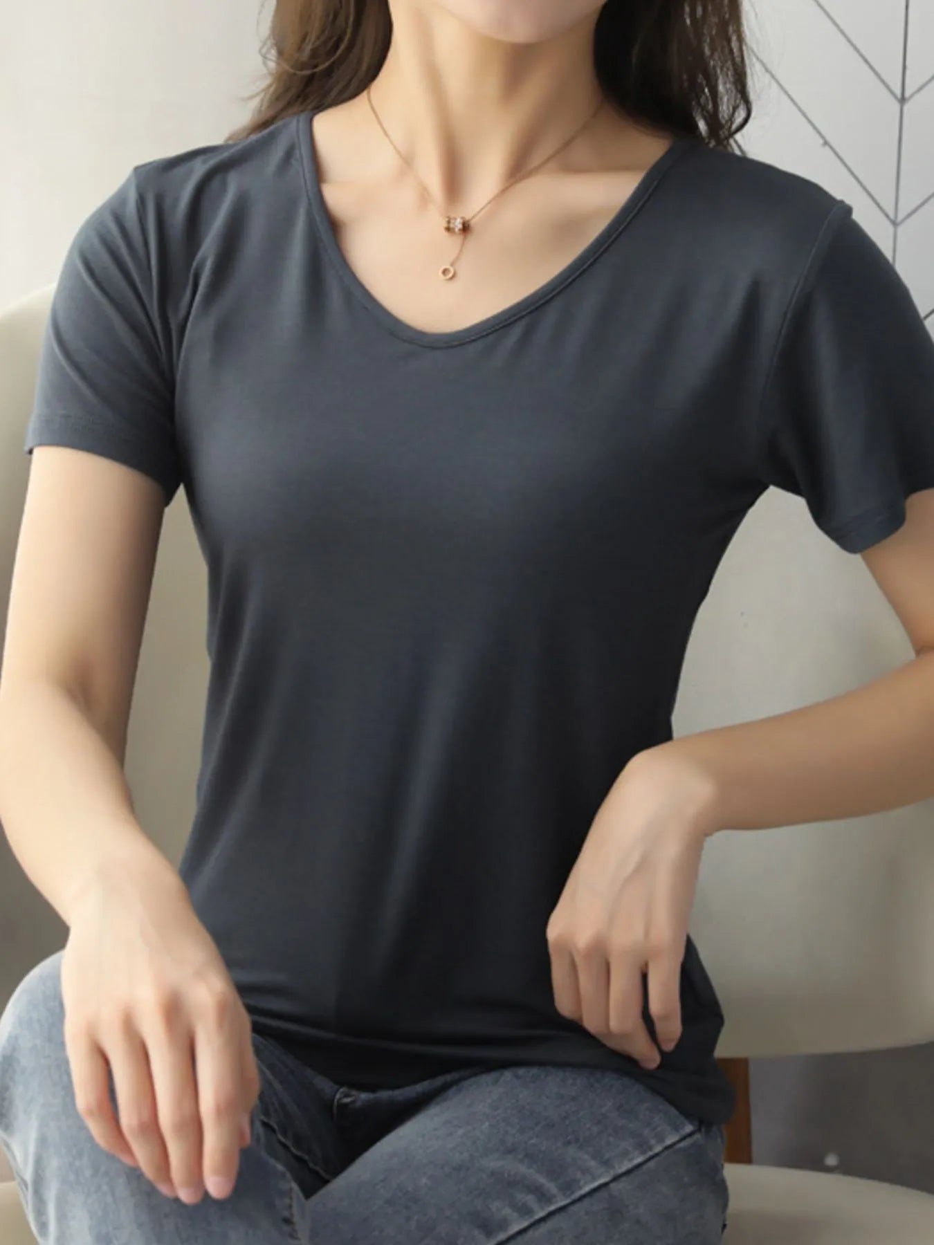 V-Neck Short Sleeve T-Shirt 37aa3716-2b1b-494b-a4dc-0facbe72e03e-Max-Origin