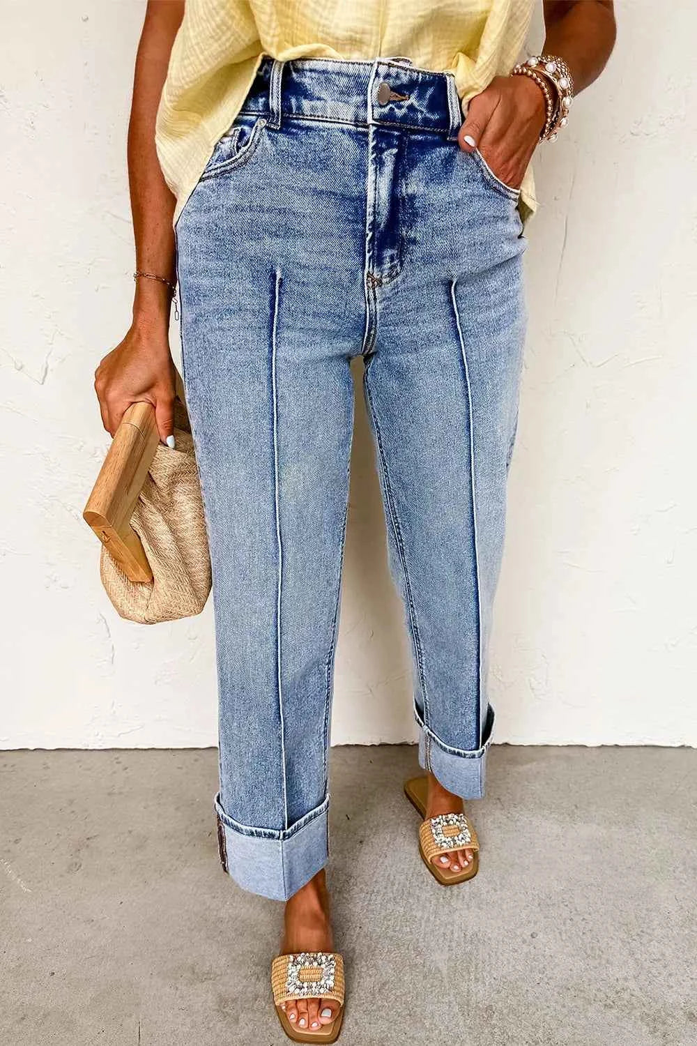 High-Waisted Wide-Leg Cuffed Jeans 3840eaca-26f9-4107-91b1-df2bb49ae652-Max-Origin