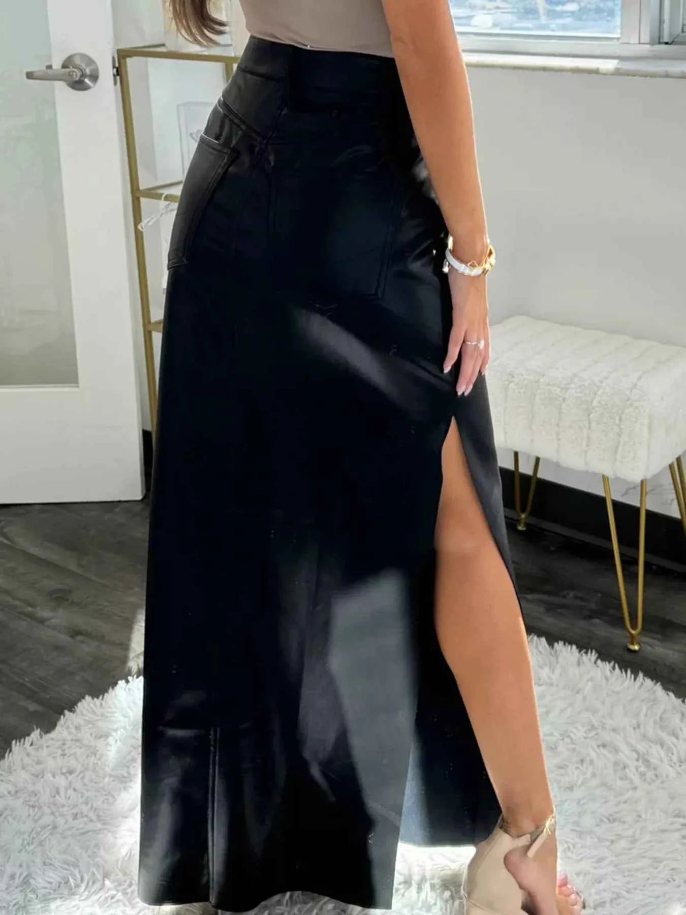 Leather High-Waist Side Slit Maxi Skirt 38d6e32694514f589d6e0f75e2312902-Max-Origin