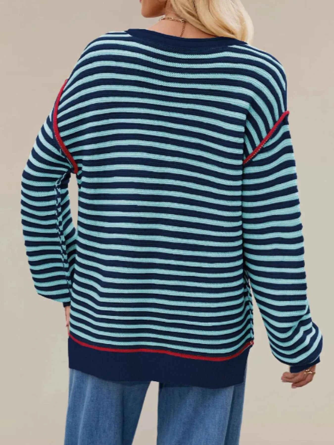 Slit Striped Oversized Sweater 38df9ca7-a325-4e2d-828a-25a777d4621f-Max-Origin