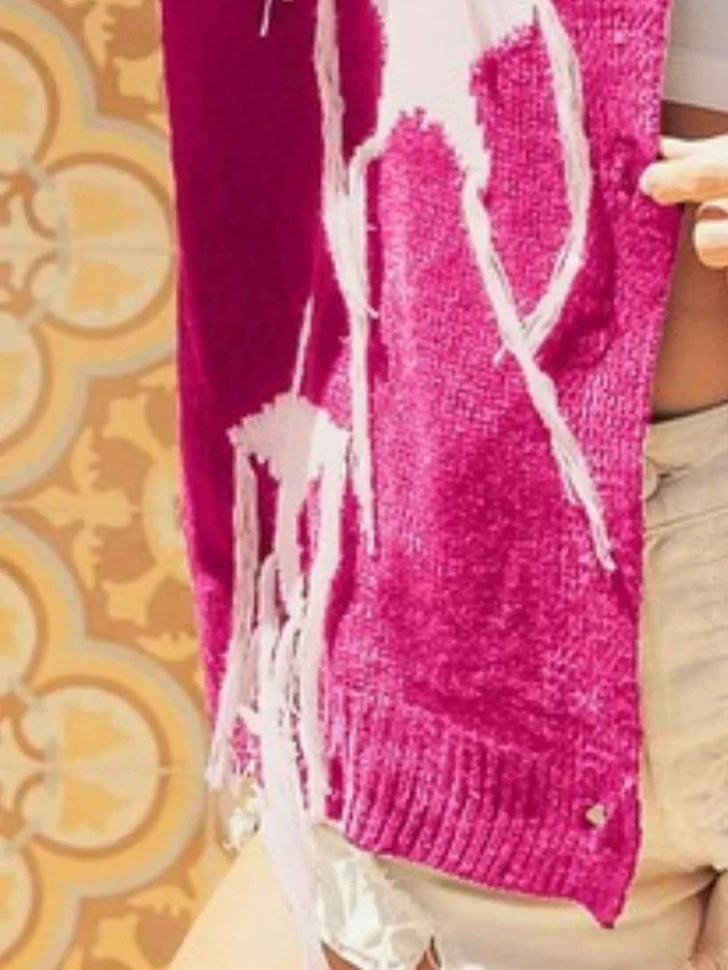 BiBi Fringed Star Pattern V-Neck Knit Cardigan 38e54a3f-be31-4ab1-9cdc-9594596a0db3-Max-Origin