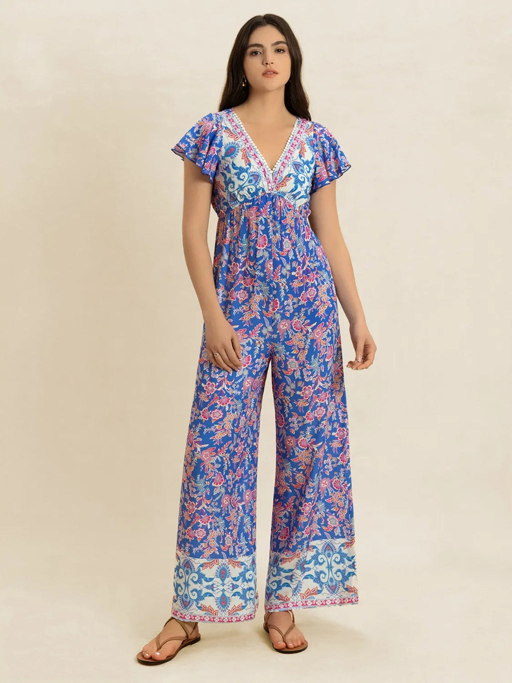 Printed V-Neck Wide Leg Jumpsuit 396b79a0-910f-45cb-9ab0-47122a5d824b-Max-Origin