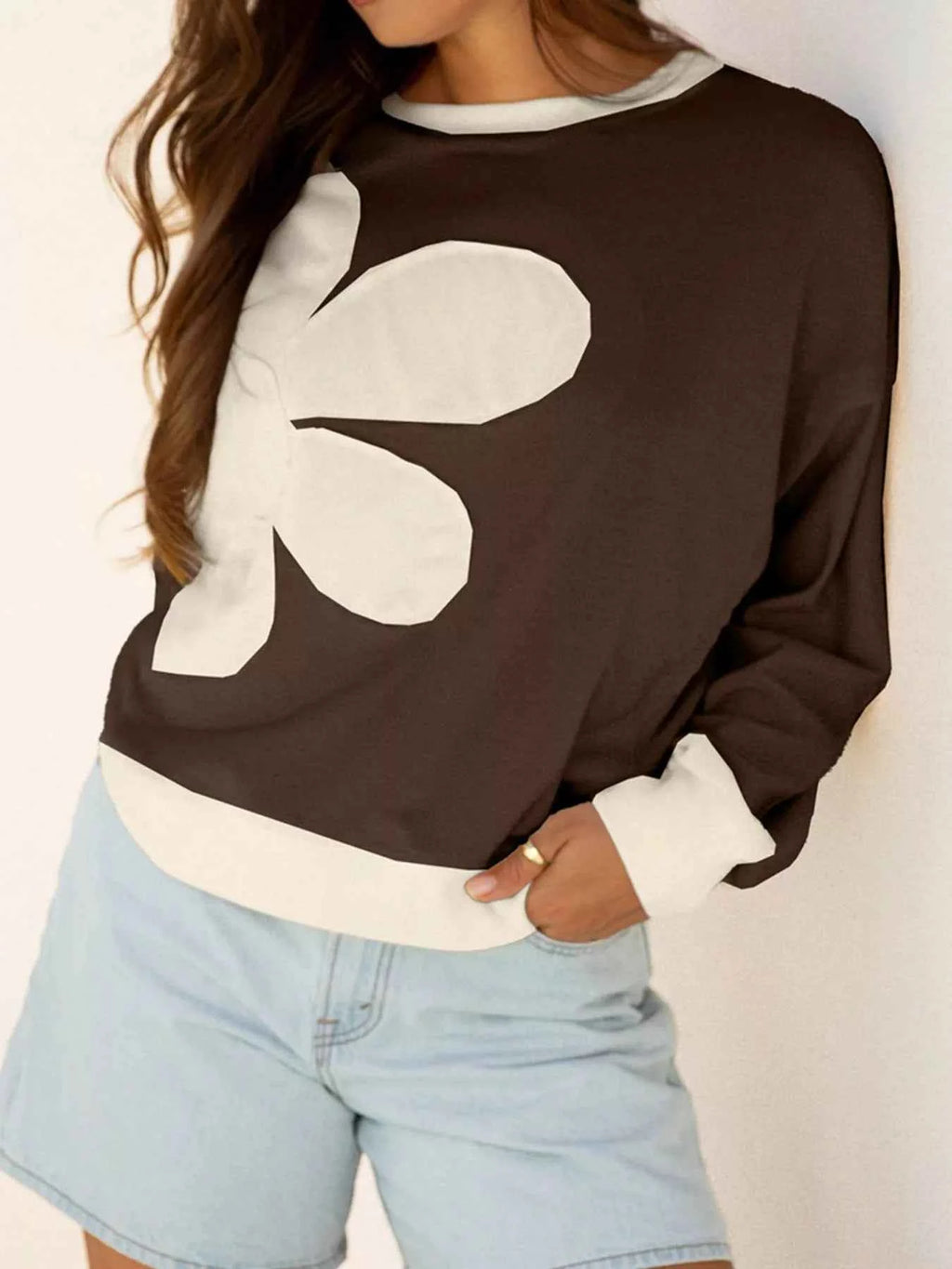 Raw Edge Flower Patch Drop Shoulder Casual Top 39a97e70-f68a-4f24-9d6c-6f58c959b81f-Max-Origin