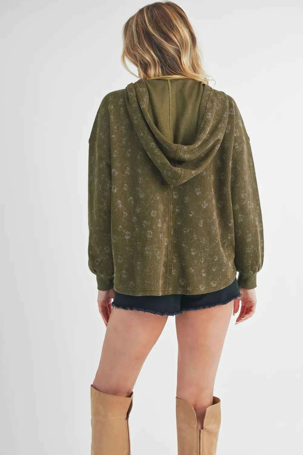 Aemi + Co Floral Button Up Hooded Jacket 39bb0a2f-38b4-490f-9502-4e9031ae75fc-Max