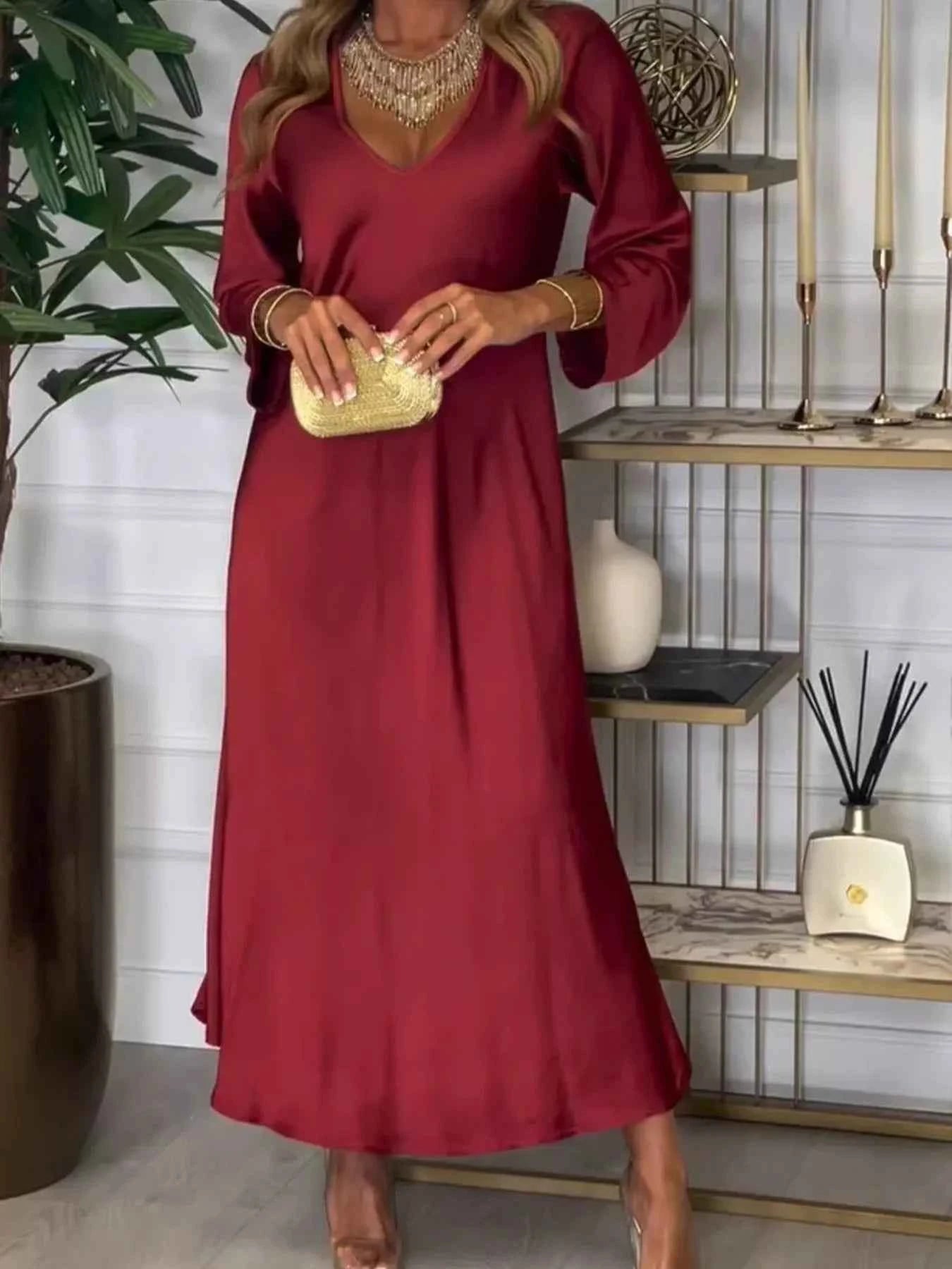 Full Size V-Neck Long Sleeve Midi Dress Plus Size 3a7cf49bd13a4765af8dca2da811e548-Max-Origin