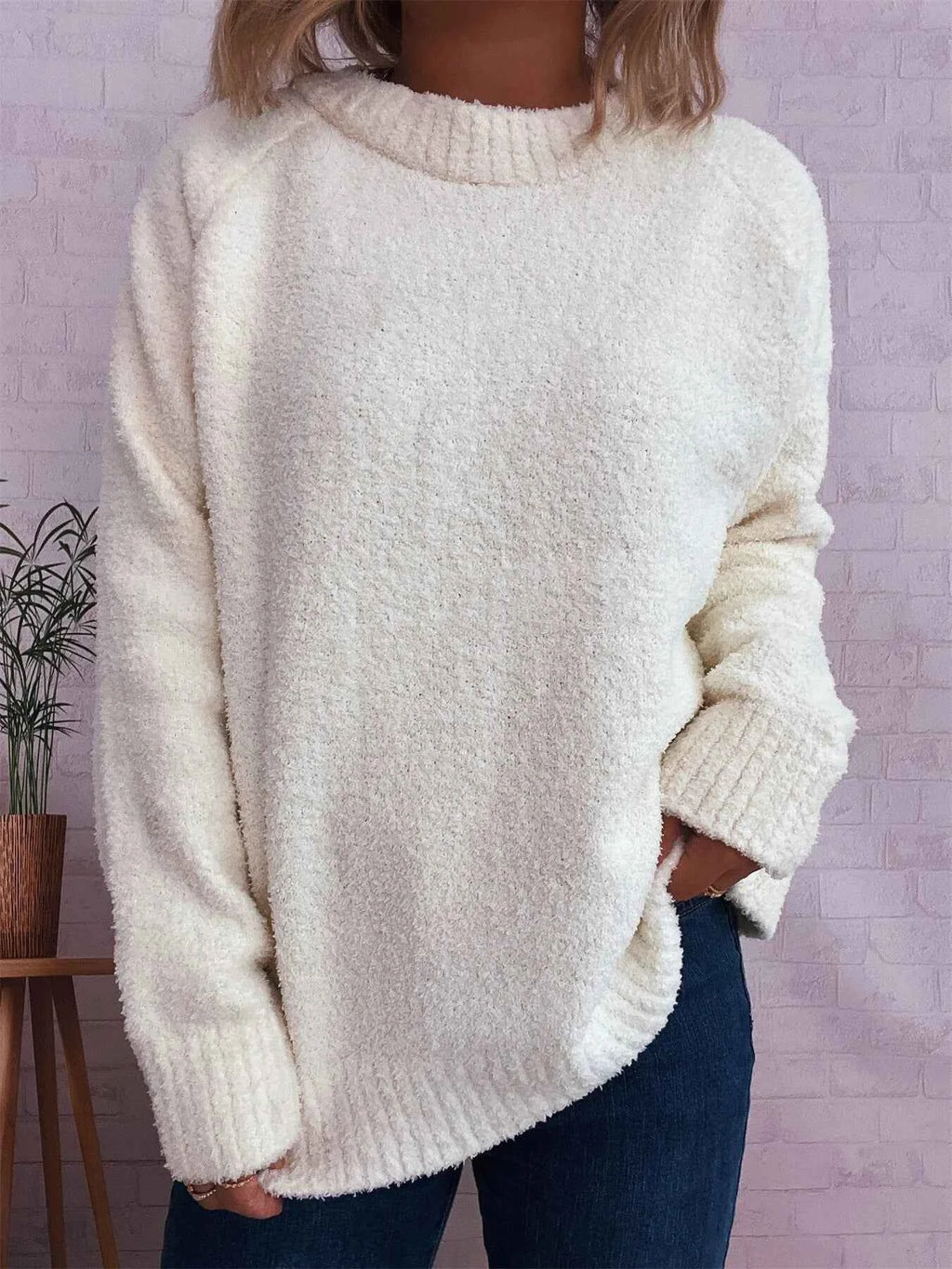 Round Neck Raglan Sleeve Sweater White One Size 3a9b029bb83244989e10b49b524a5557-Max-Origin