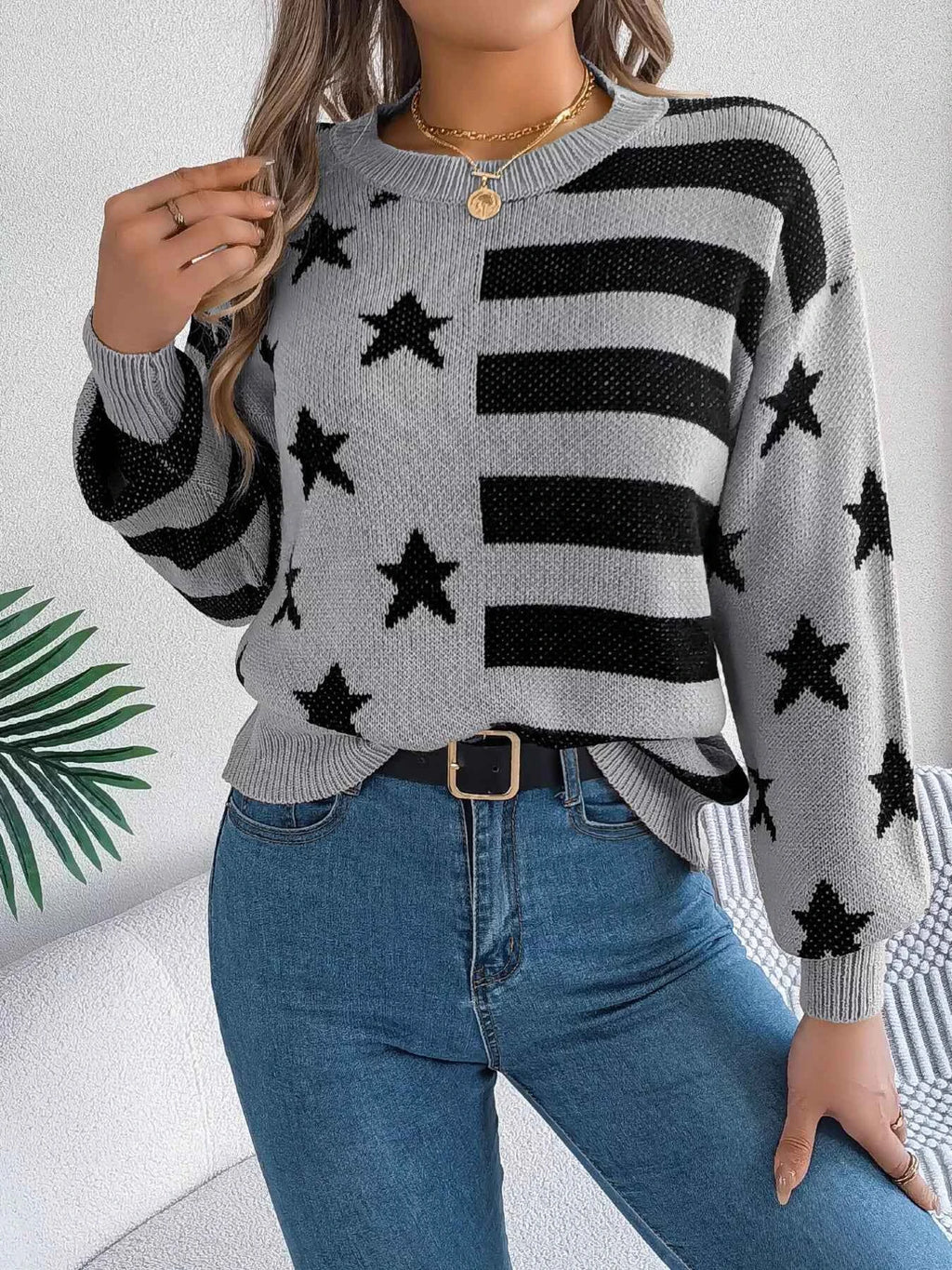Stars and Stripes Pattern Casual Round Neck Sweater Grey 3b1675449def428fbab1fc4e7f47e212-Max-Origin