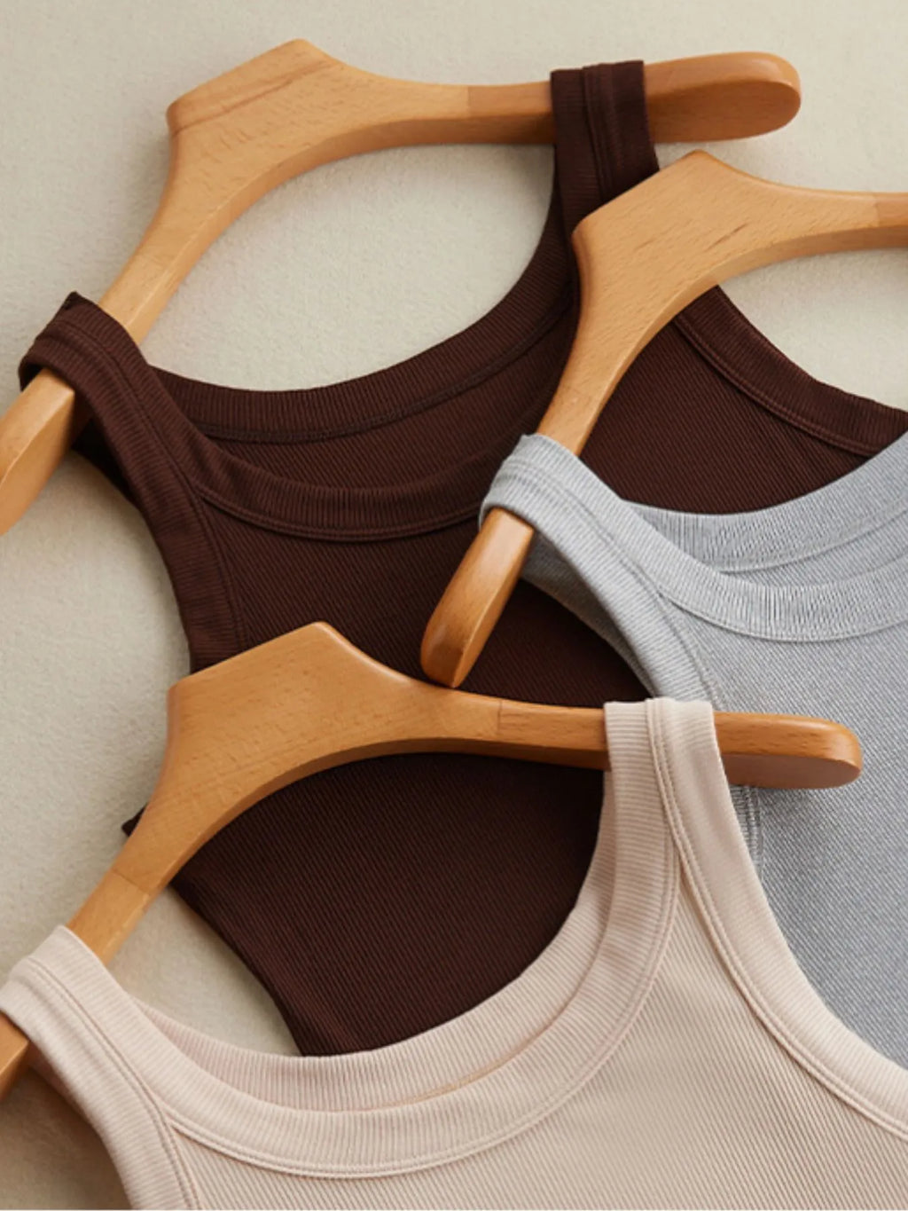 Scoop Neck Tank Top 3b1c3f7d-1b43-4be9-a805-b280ed96007c-Max-Origin