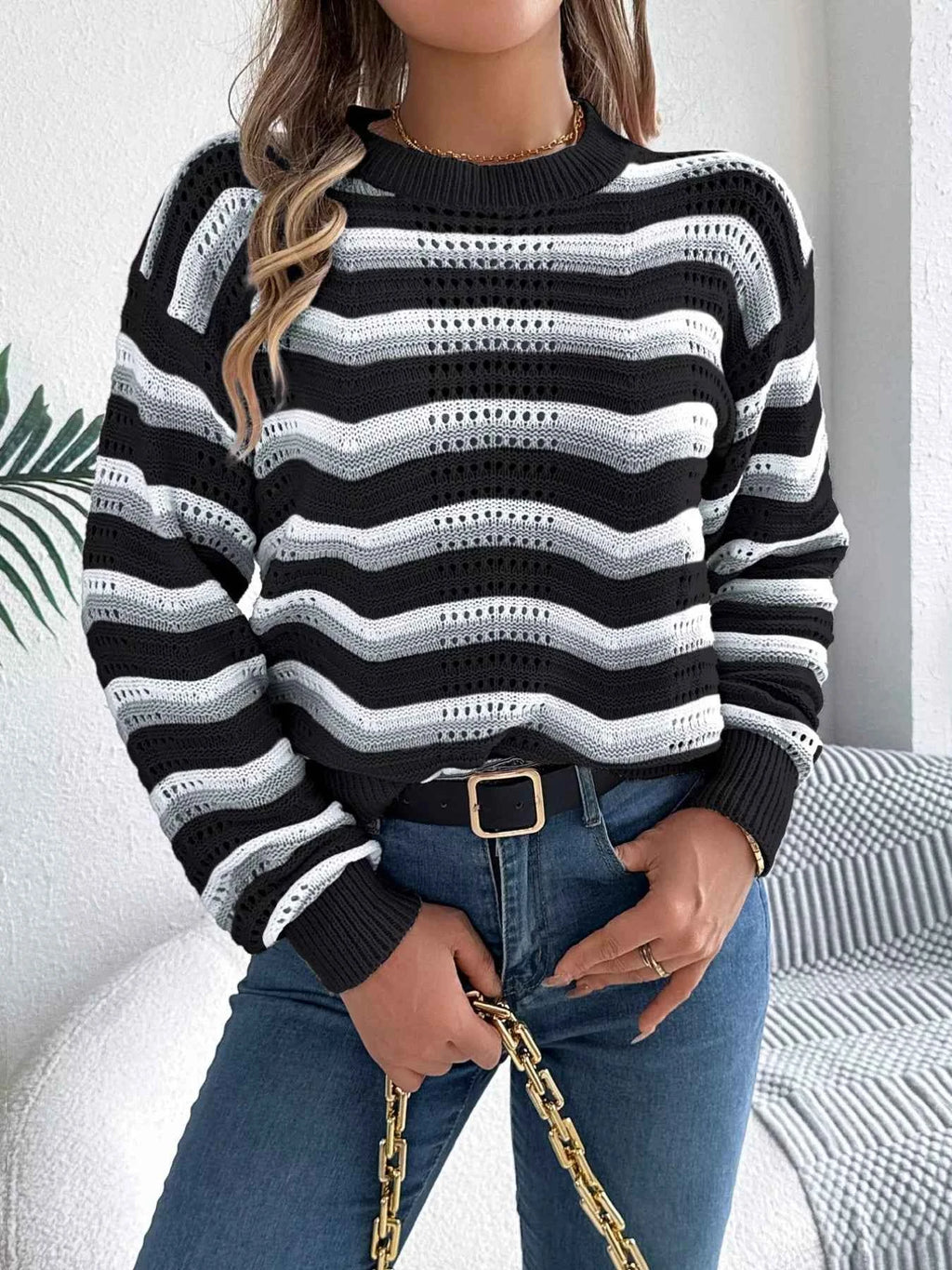Striped Round Neck Long Sleeve Sweater 3b4e490ce1bc4219b15b610a5301bfb3-Max-Origin