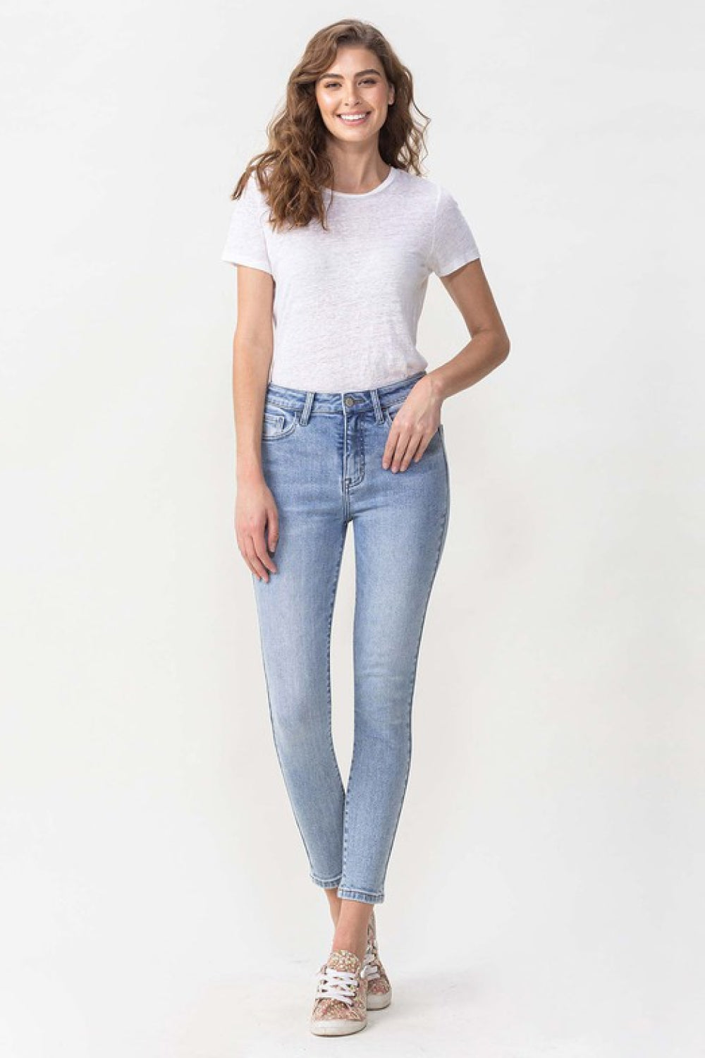 Lovervet Full Size Talia High Rise Crop Skinny Jeans 3c1fac2f815c45c4a12fa0d0624dac66-Max