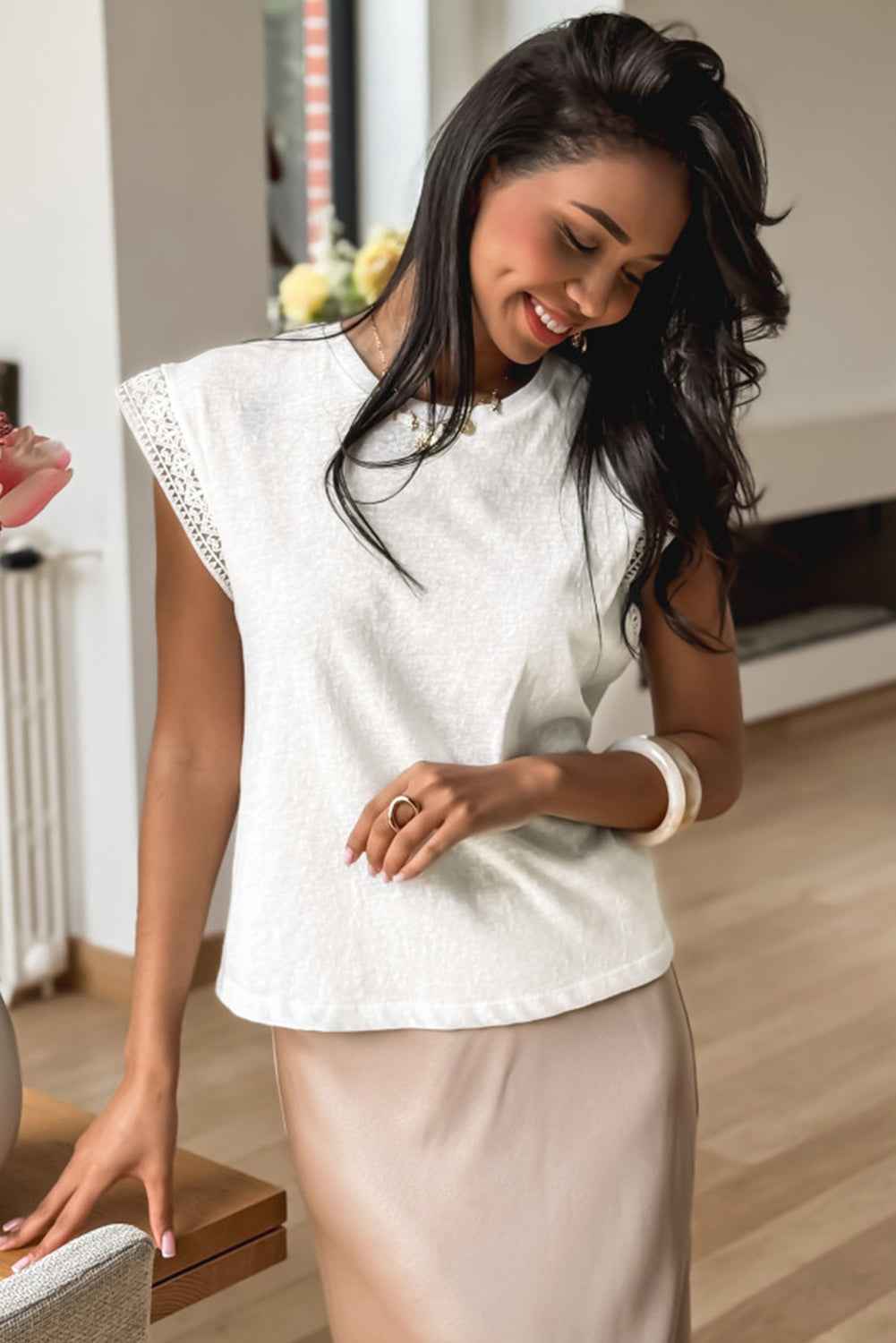 White Lace Patchwork Cap Sleeve Round Neck Top 3c7b309fe3337ef4