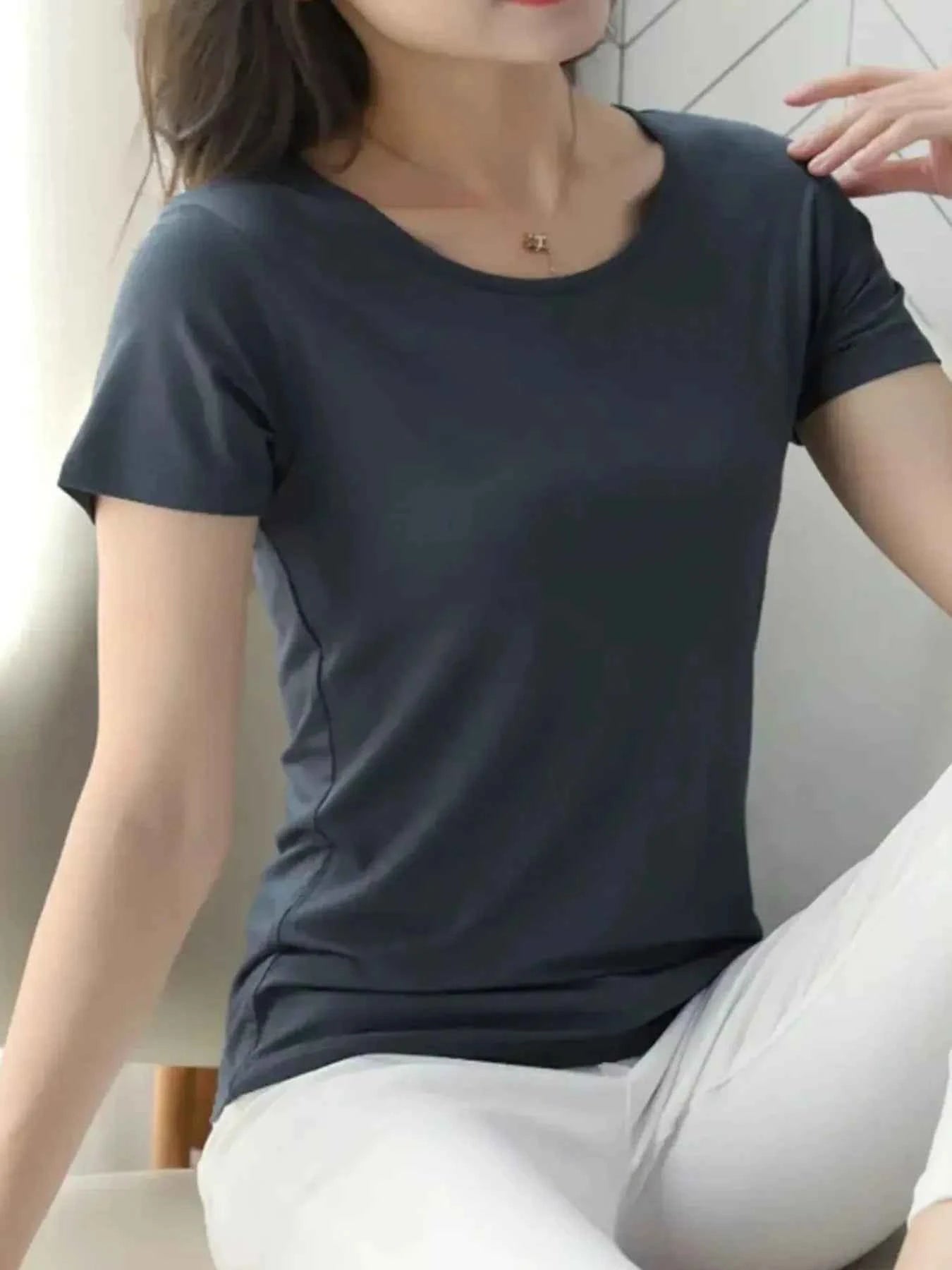 Round Neck Short Sleeve T-Shirt 3d2fe919-4e55-4a88-9721-efd4f90b8223-Max-Origin