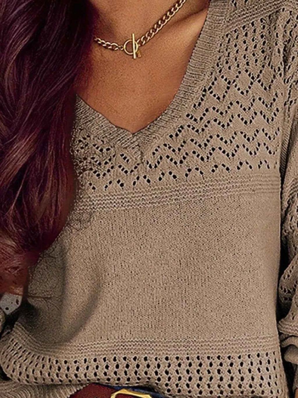 Eyelet Deatil V-Neck Long Sleeve Sweater 3e6bf37c-280c-4f9e-92b1-78783e8ddf6f-Max-Origin