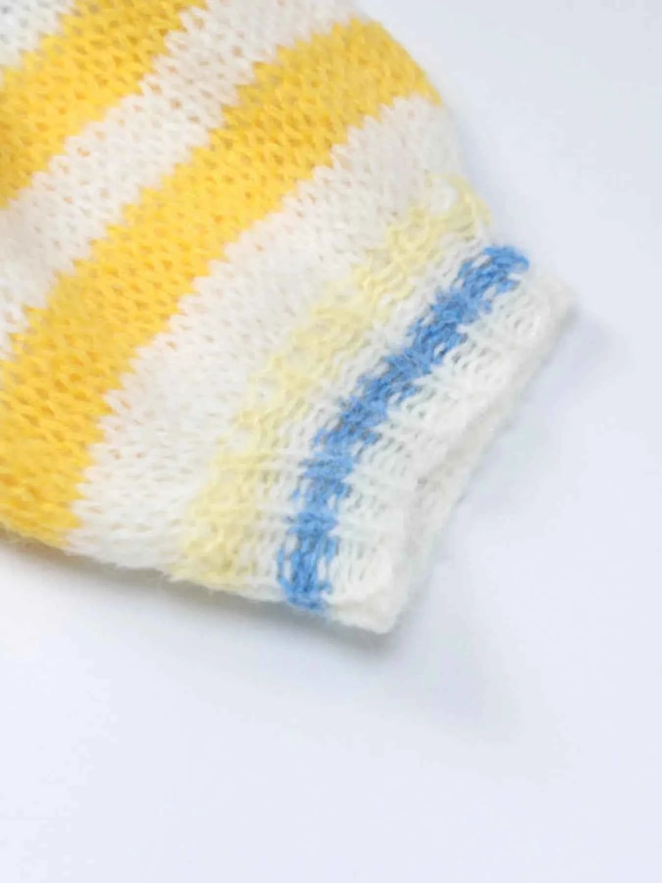 Colorful Abstract Pattern Striped Sweater 3e7540820bff407b827174cddee1e983-Max-Origin_02a5b2c2-7dea-4ee0-8603-35e07576e16c
