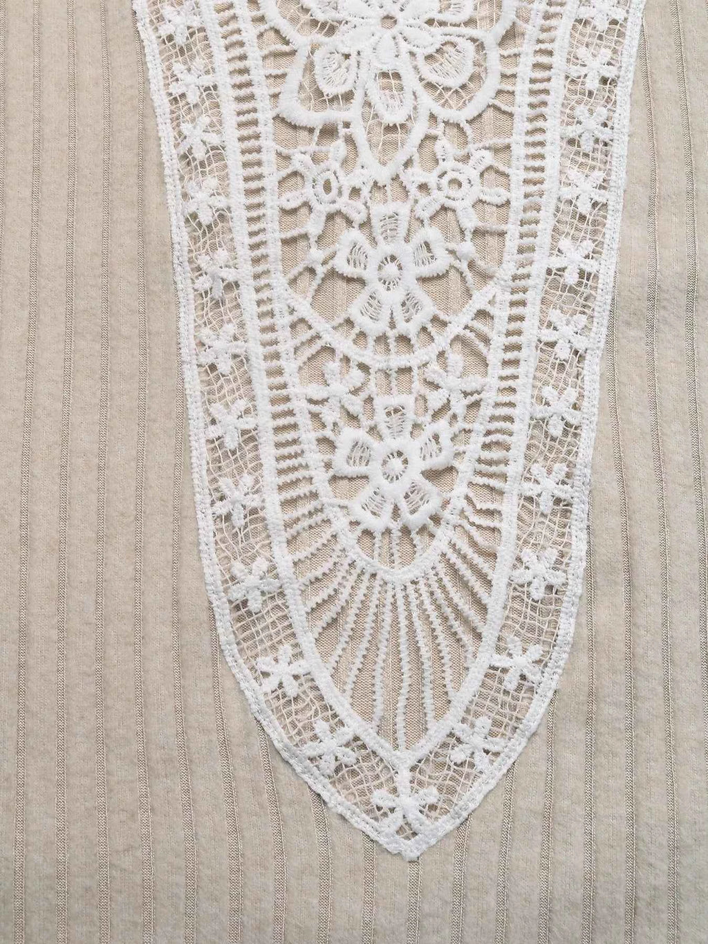 Lace Detail Ribbed Knit Long Sleeve T-Shirt 3e9561ce27ab48fdba824dbd4f89190d-Max-Origin