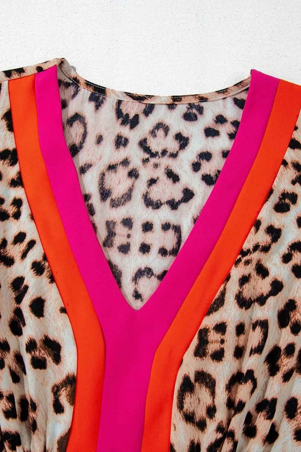 Leopard Print V-Neck Blouse with Contrast Trim 3f19c809-1ed9-4c6d-98d7-6d8ce92fc2cc-Max-Origin