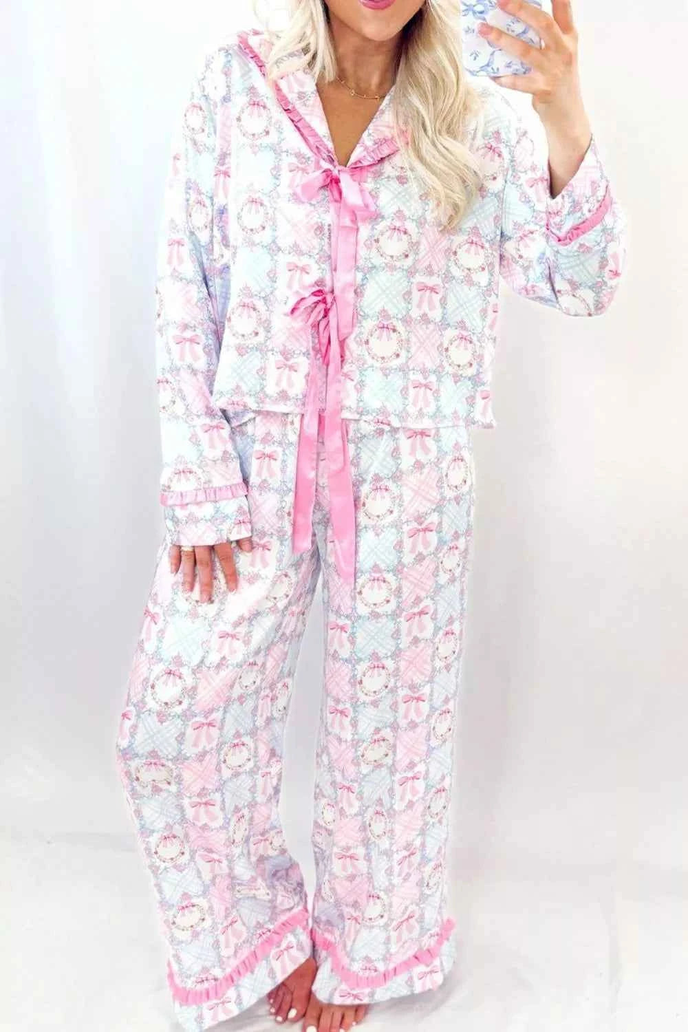 Wreath Pattern Christmas Tied Front Long Sleeve 2pcs Pajama Set Pink 3f8c8dde-67e5-4294-ad27-d26afbecb414-Max-Origin