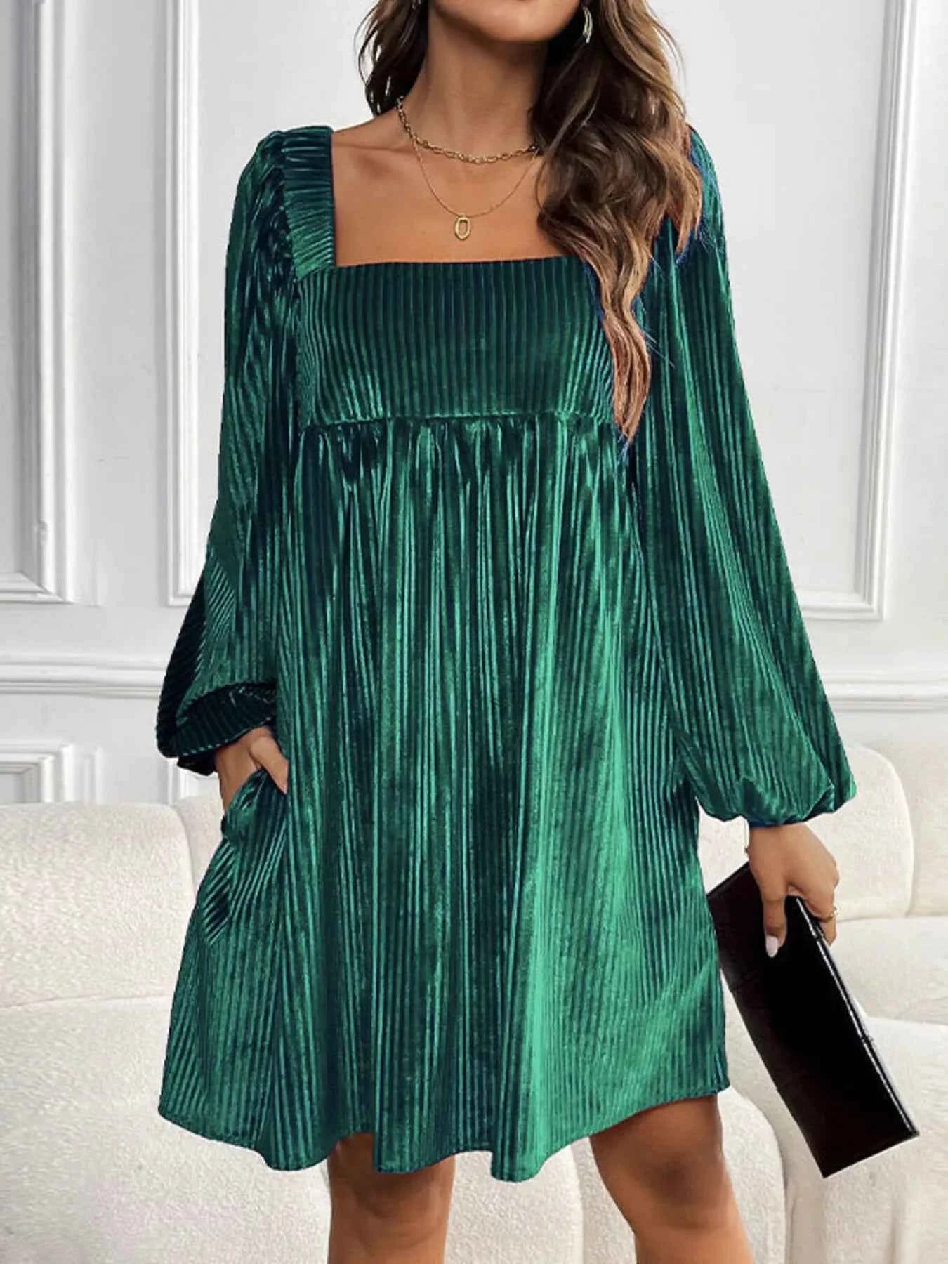 Velvet Square Neck Long Sleeve Dress Dark Green 3fa26cb0bec74522a46f13de2acacedd-Max-Origin