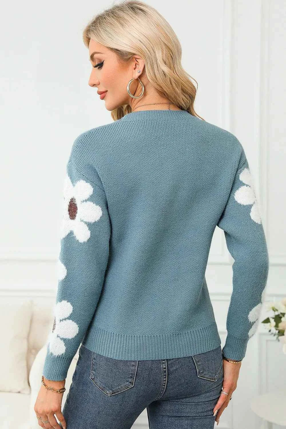Flower Round Neck Long Sleeve Sweater 3fe1f8ce-b483-458a-857b-1c1a00ef68c0-Max