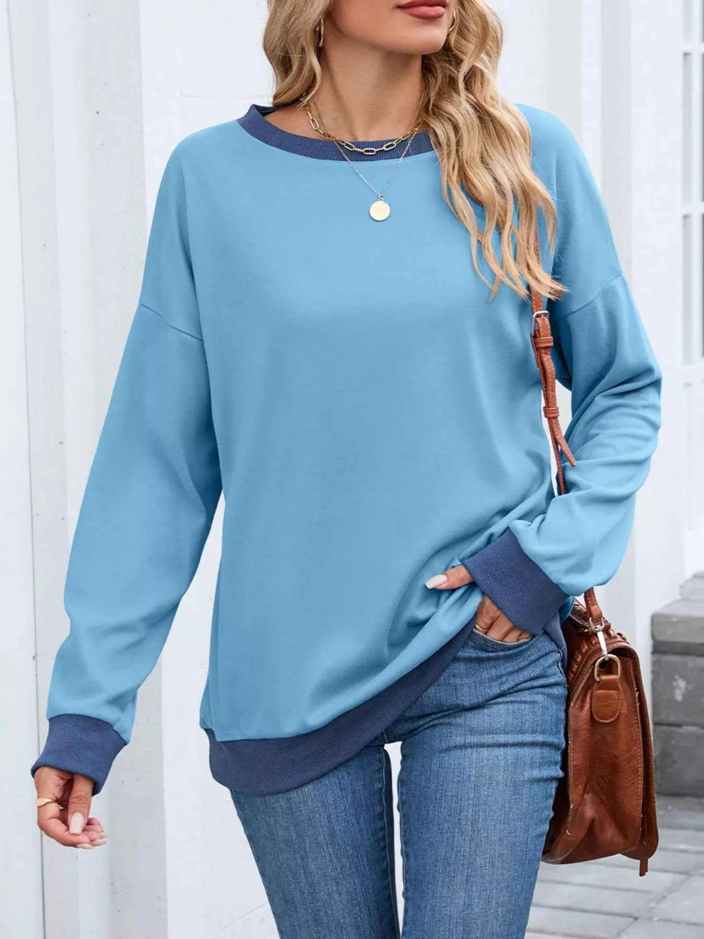 Contrast Trim Long Sleeve Sweatshirt 4073e026-16db-48f4-a7ba-b85826a6f942-Max-Origin