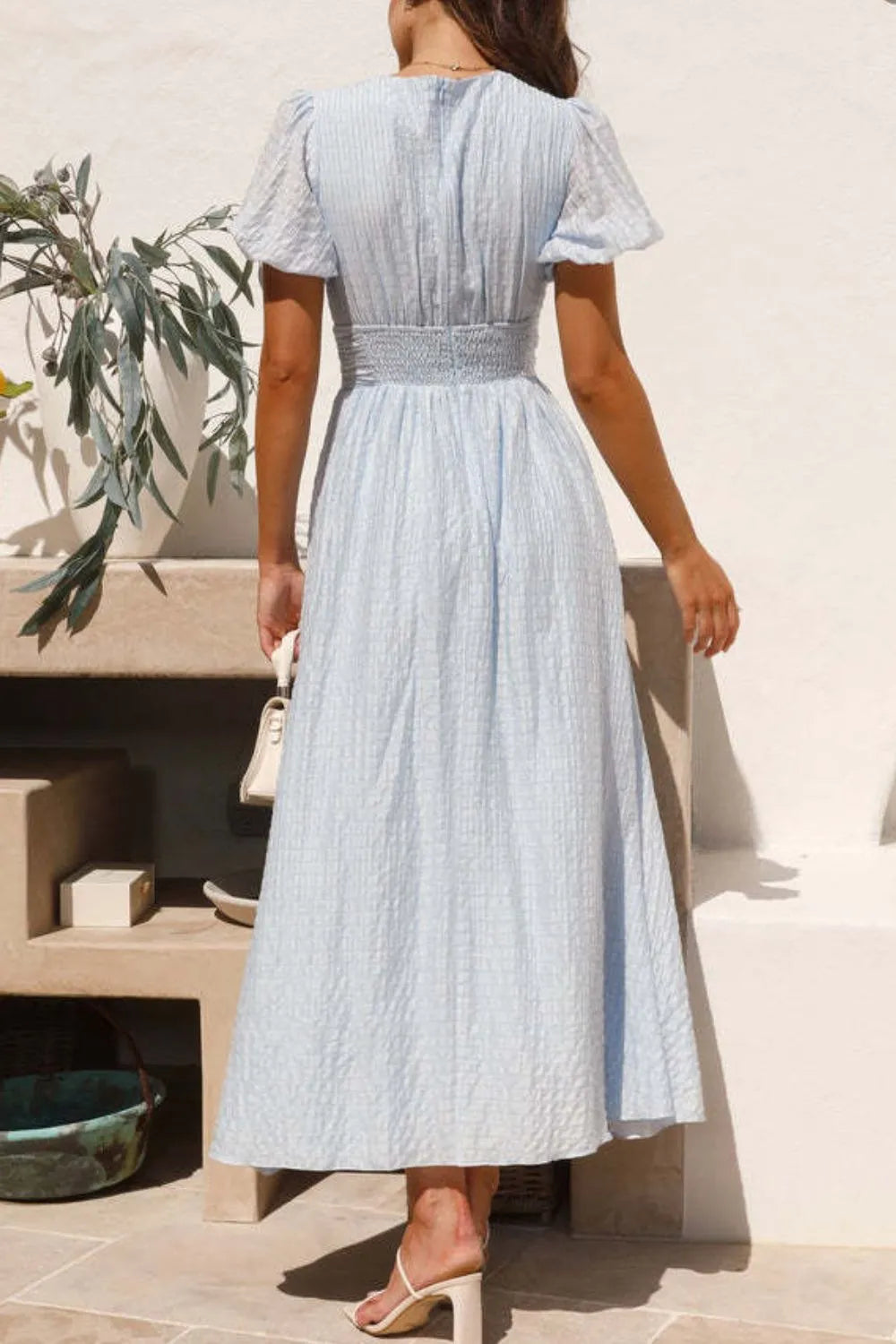 V-Neck Puff Short Sleeve Midi Dress 41273783-a0f2-4027-b262-adf546c0fc48-Max-Origin