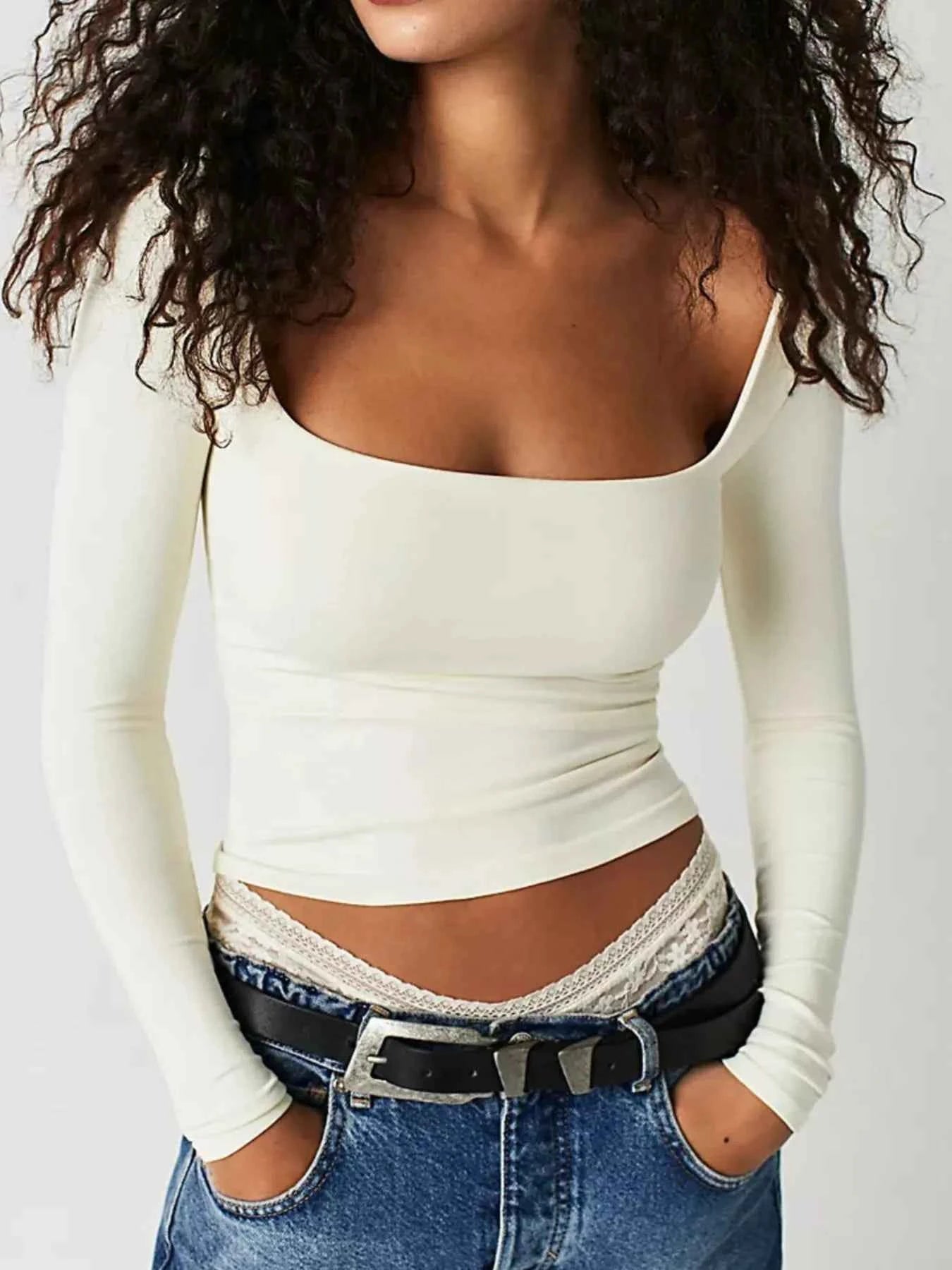 Square Neck Fitted Long Sleeve T-Shirt Milky White 41536986-4fb7-497f-bd25-24059a1d6e07-Max-Origin
