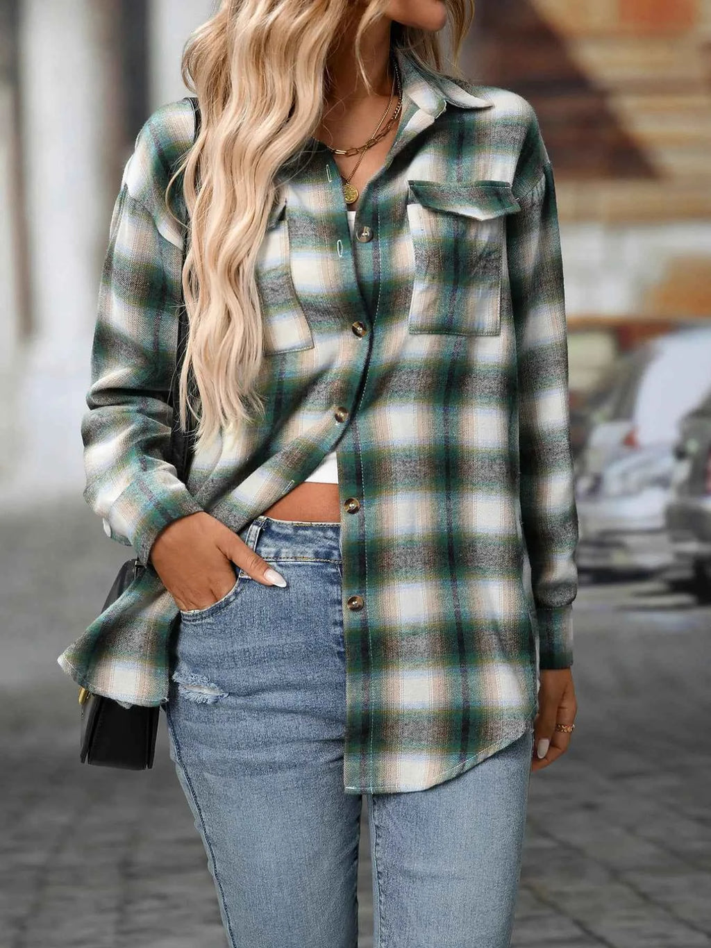 Oversized Plaid Button-Up Shirt 425879fa-9e47-4fcc-946c-f556628fc870-Max-Origin