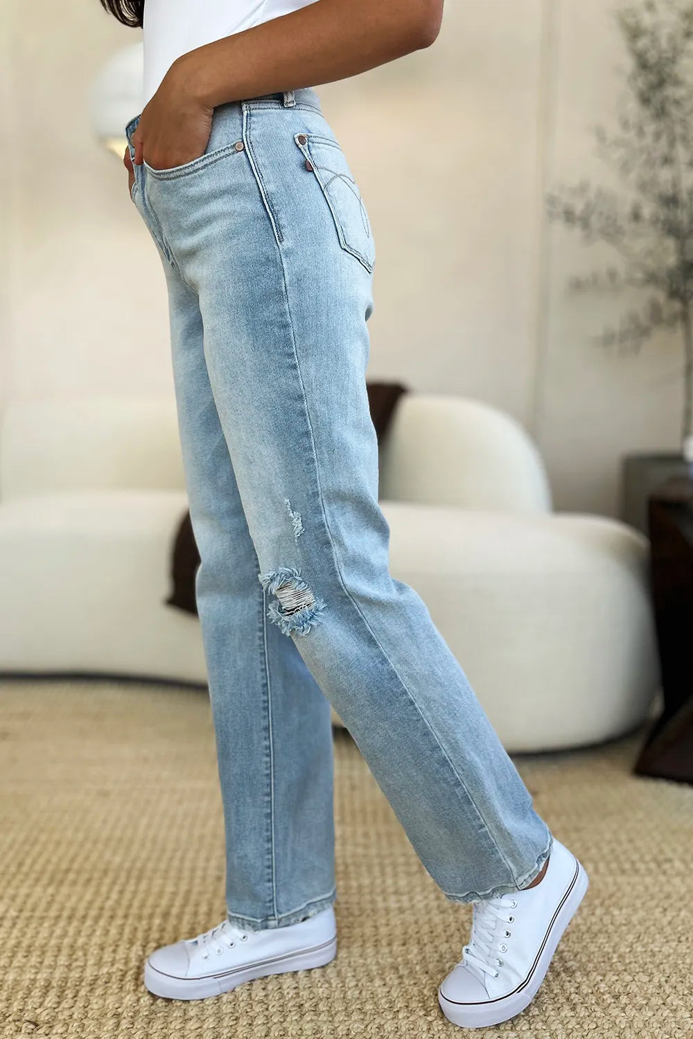 Judy Blue Full Size High Waist Distressed Straight Jeans 42c4f5ef-3b85-43cf-bf9c-1276a85b7186-Max