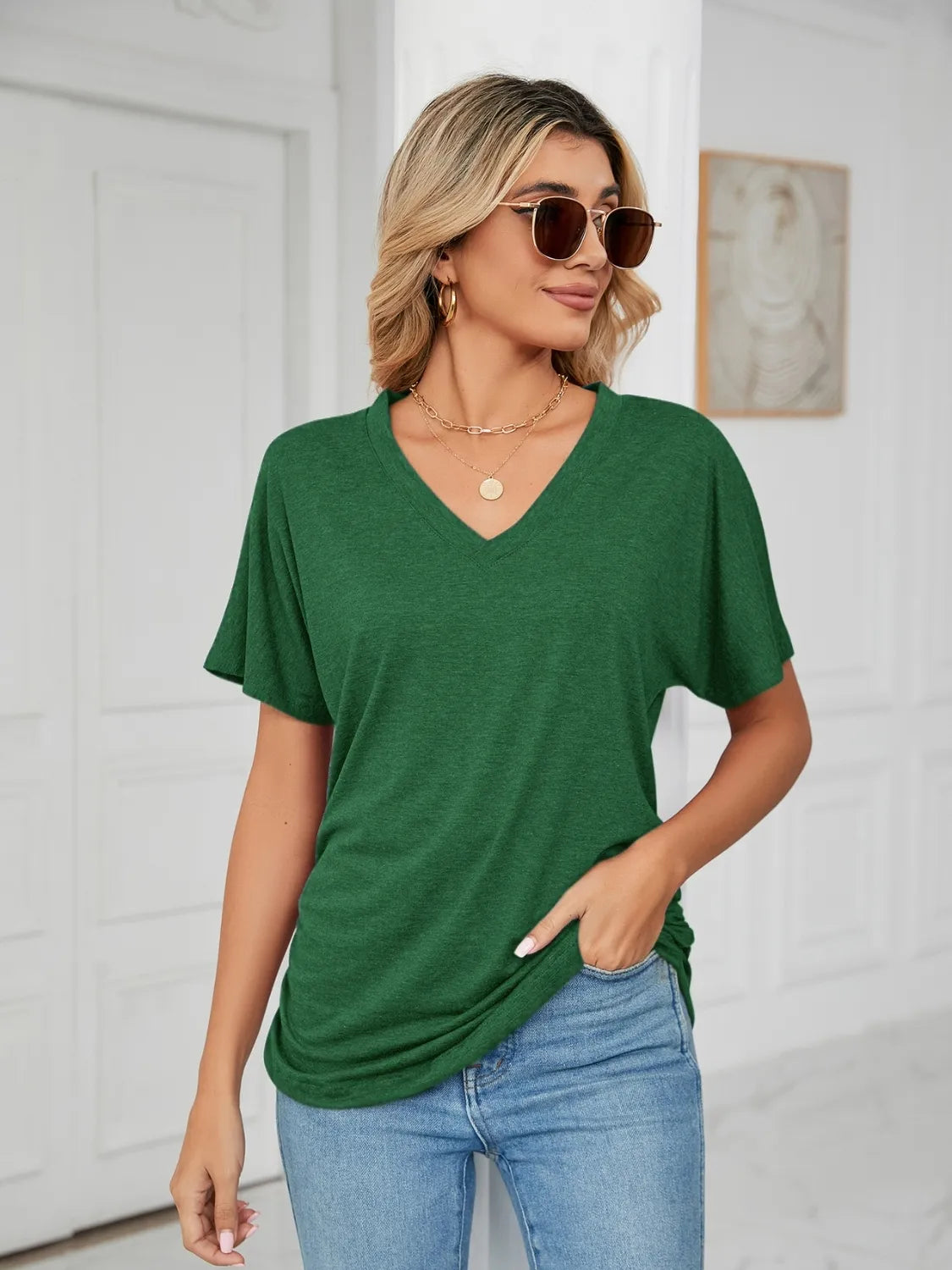 V-Neck Short Sleeve T-Shirt Dark Green 4340483b-0c56-495c-8292-65489fdd9f93-Max-Origin