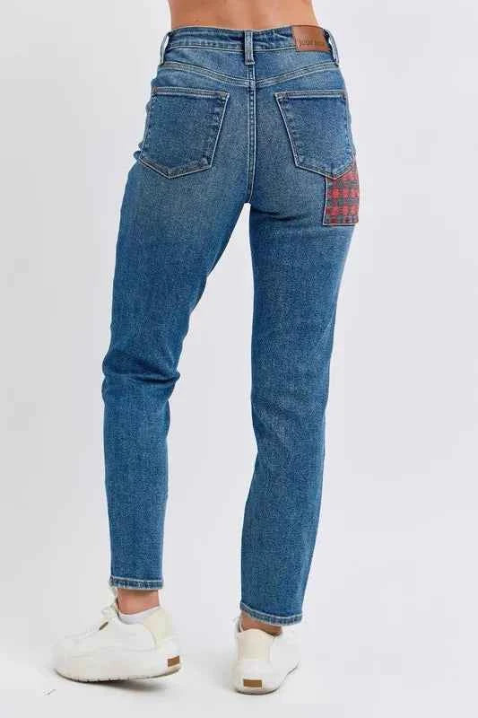Judy Blue Full Size HW Plaid Patch Slim Fit Jeans Plus Size 445f55249f2340d89fade7536b60dfea-Max-Origin