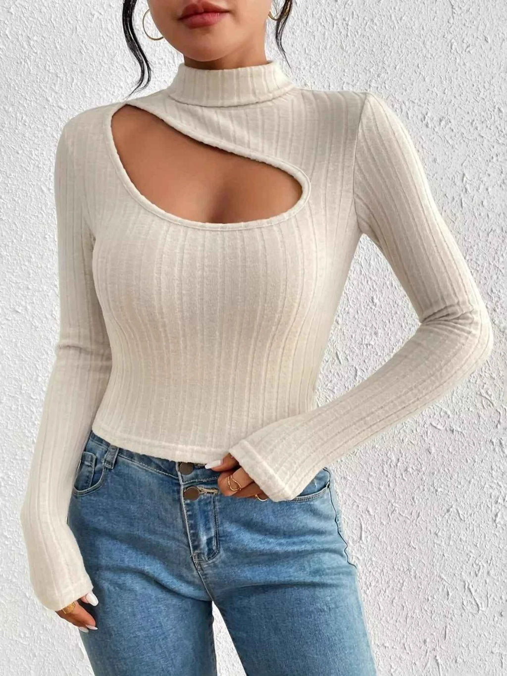 Ribbed Turtleneck Cutout Long Sleeve T-Shirt 4485ca5b4c914498a87773f7c960df71-Max-Origin