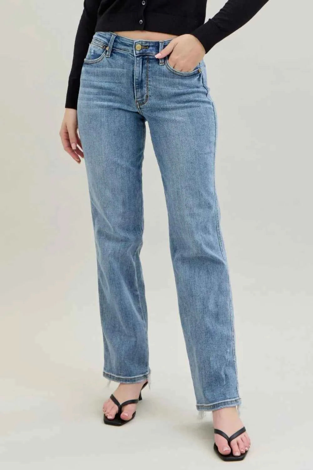 Judy Blue Frayed Hem Cell Phone Pocket Dad Jeans Medium 44941785-e59b-4eda-8a4a-4442f4f34dd0-Max-Origin