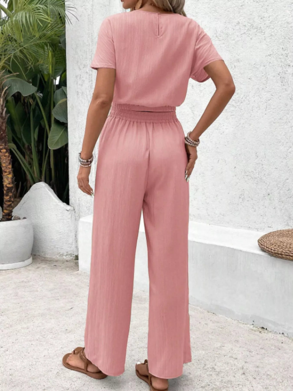 Round Neck Short Sleeve Top and Pants Set 44e00558-0167-4b61-b958-01d16a6c81ea-Max-Origin