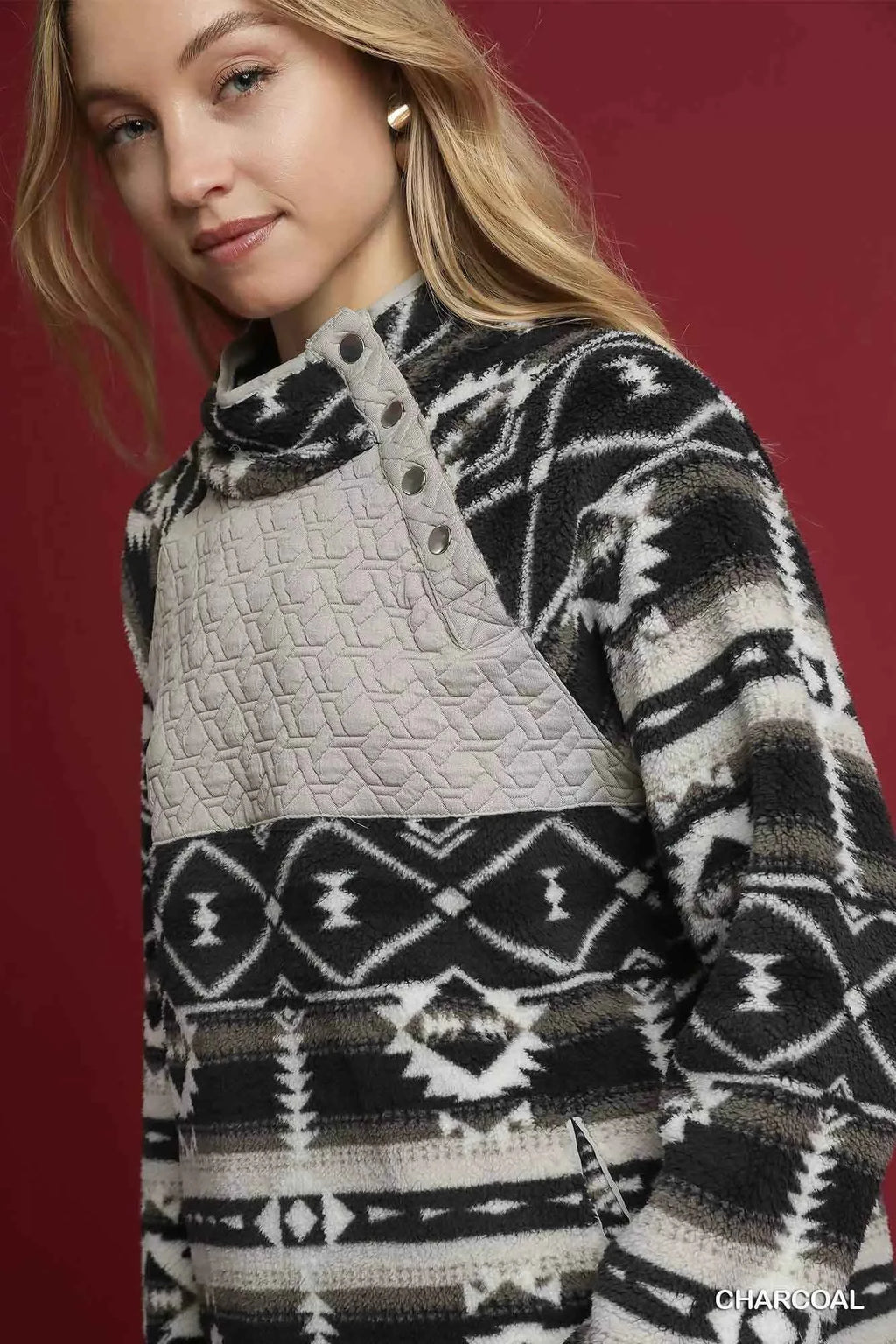 Umgee Aztec Print Sherpa Pullover 459f1462-7011-49a1-9df6-68b7cc5fbcfd-Max-Origin