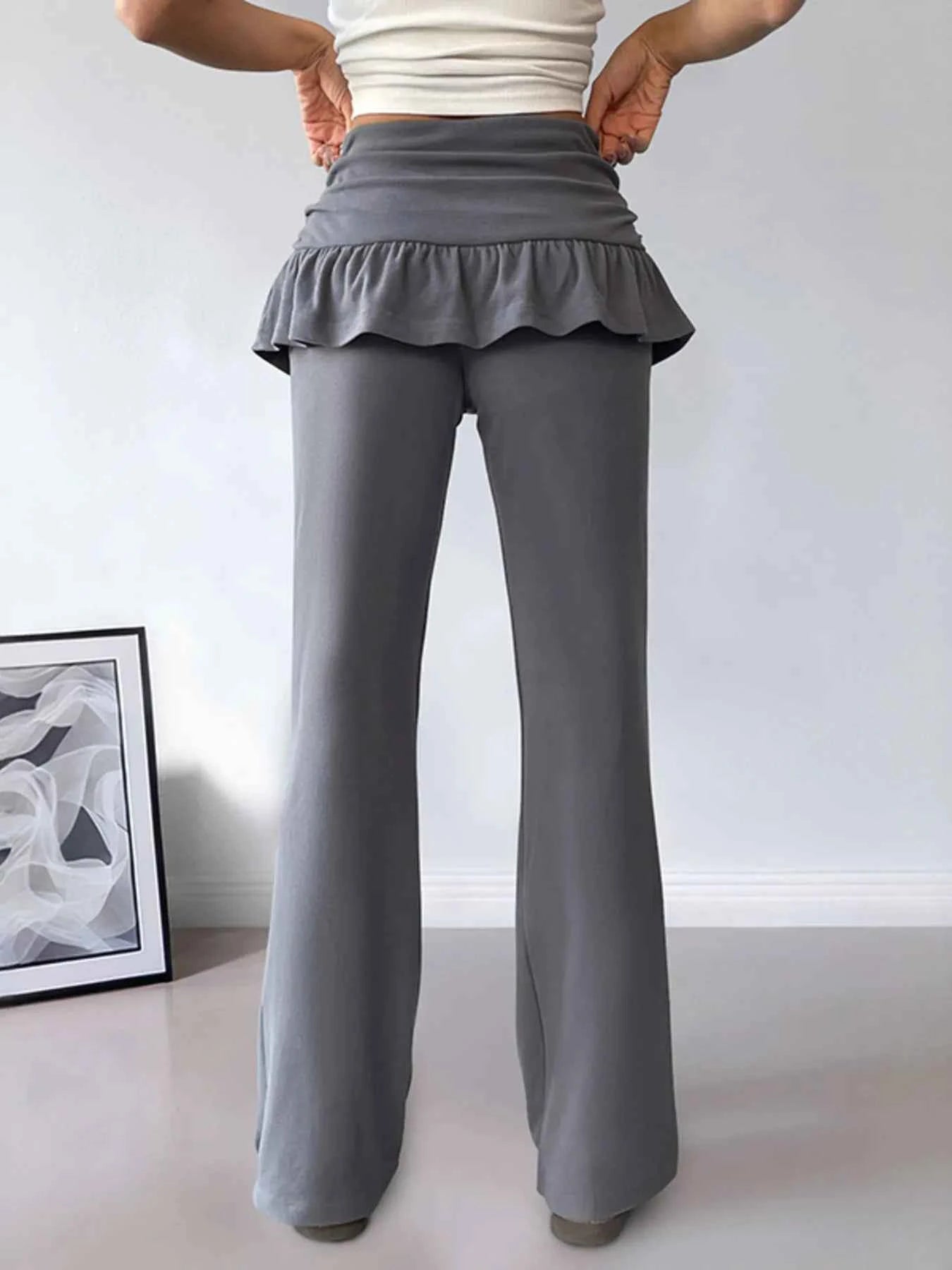 High-Waisted Ruffle Pants 45b5489603db4c44b3db083a7c6fd5a4-Max-Origin
