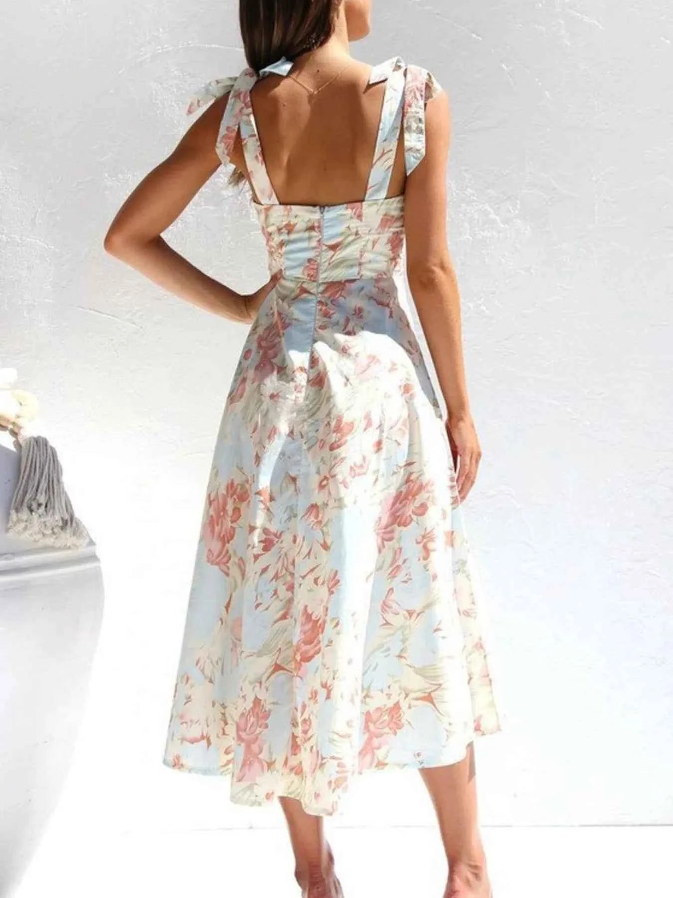 Floral Tie-Strap Sweetheart Neck Midi Dress 464f9ee1-72d7-43ab-ac3d-a0da8ab3a6b1-Max-Origin