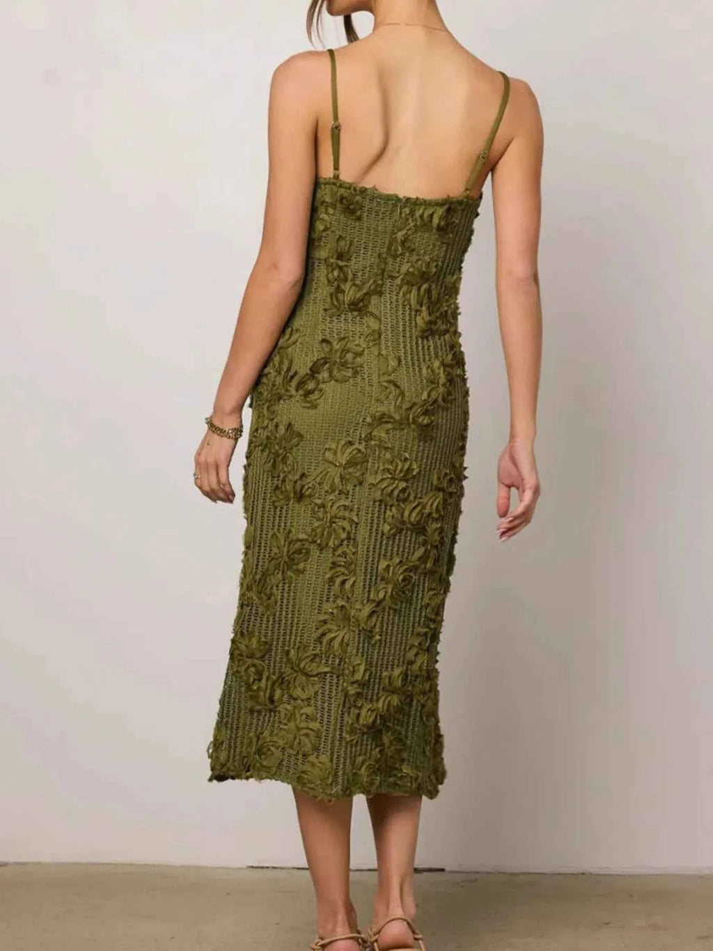 Flower Textured Midi Cami Dress 46f09cea-e945-4512-bfa1-0dd13041e451-Max-Origin