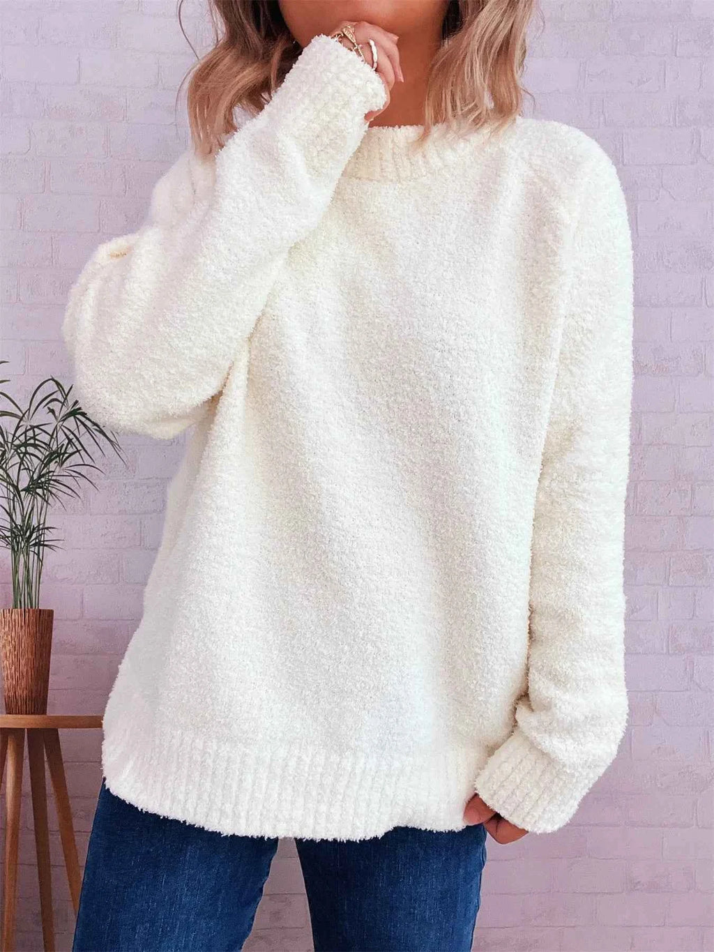 Round Neck Raglan Sleeve Sweater 46ff53fc4dc644a78aeba3b65a81ca5e-Max-Origin