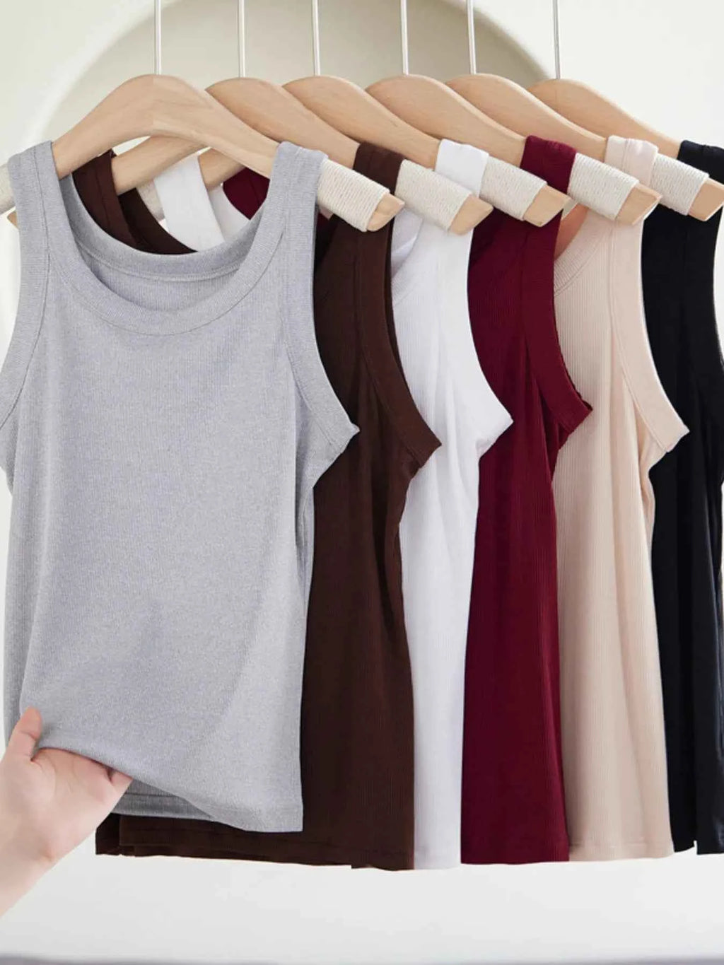 Scoop Neck Tank Top 4858de3312334f85b4b8d70fbd00f928-Max-Origin