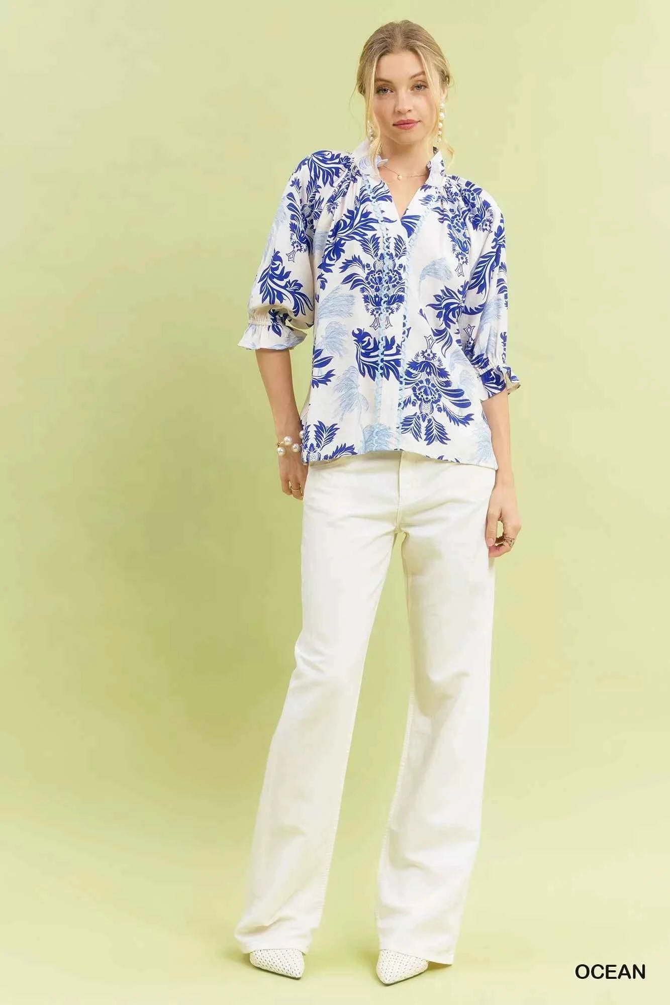 Umgee Leafy Damask Print Blouse with Contrast Scalloped Trim Detail 49d4bb18-f8ff-4f75-8832-0e2159848527-Max-Origin