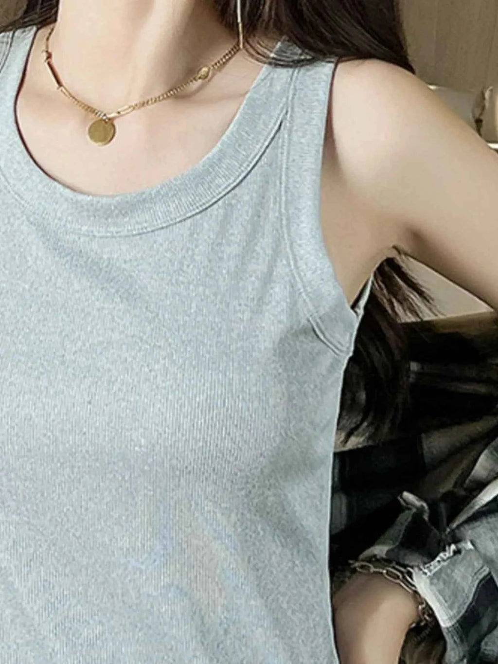 Scoop Neck Tank Top 4a15f79c-affa-4055-869e-5ed4d375d513-Max-Origin