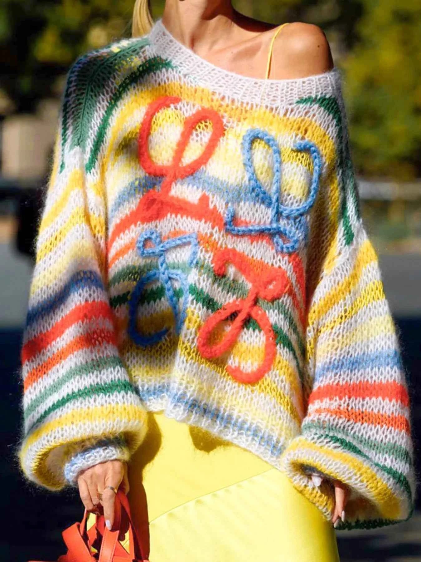 Colorful Abstract Pattern Striped Sweater Multicolor 4b586b5edfda409fa431829eb80f9e1e-Max-Origin_081be4c4-5143-42ce-bb72-95920579a22d