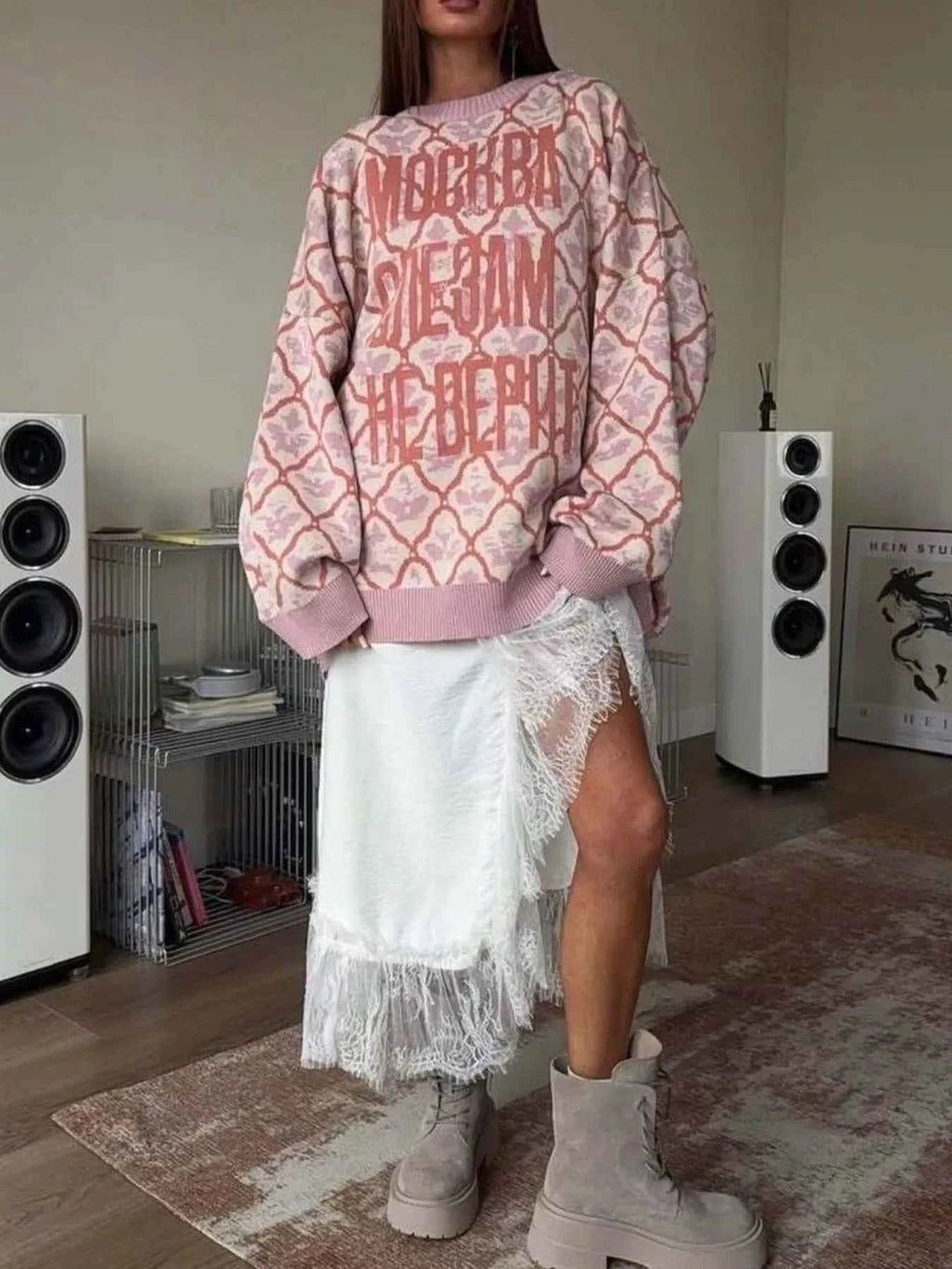 Letter Round Neck Long Sleeve Sweater Dusty Pink 4e443b06-ed83-4775-a66e-b4ee237a2426-Max-Origin