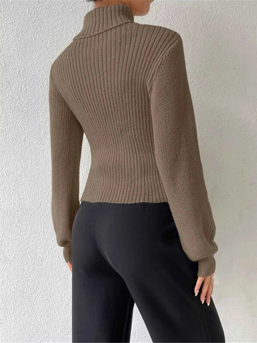 Cutout Front Turtleneck Long Sleeve Sweater 4e6a666703614fc186d868da3f974ac1-Max-Origin