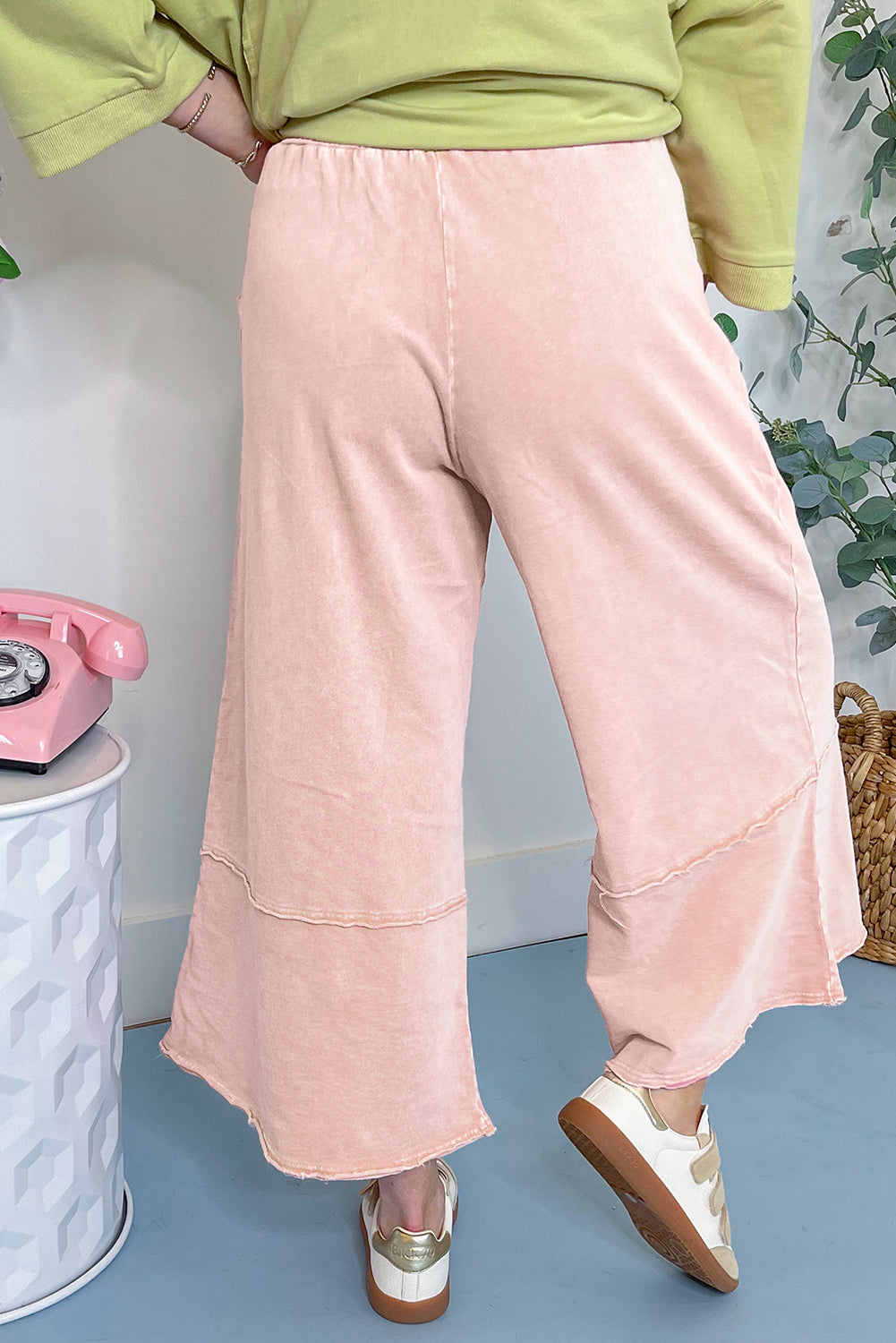 Pink Flower Patch Mineral Washed Cropped Wide Leg Pants 4e8415d38ef5cab0