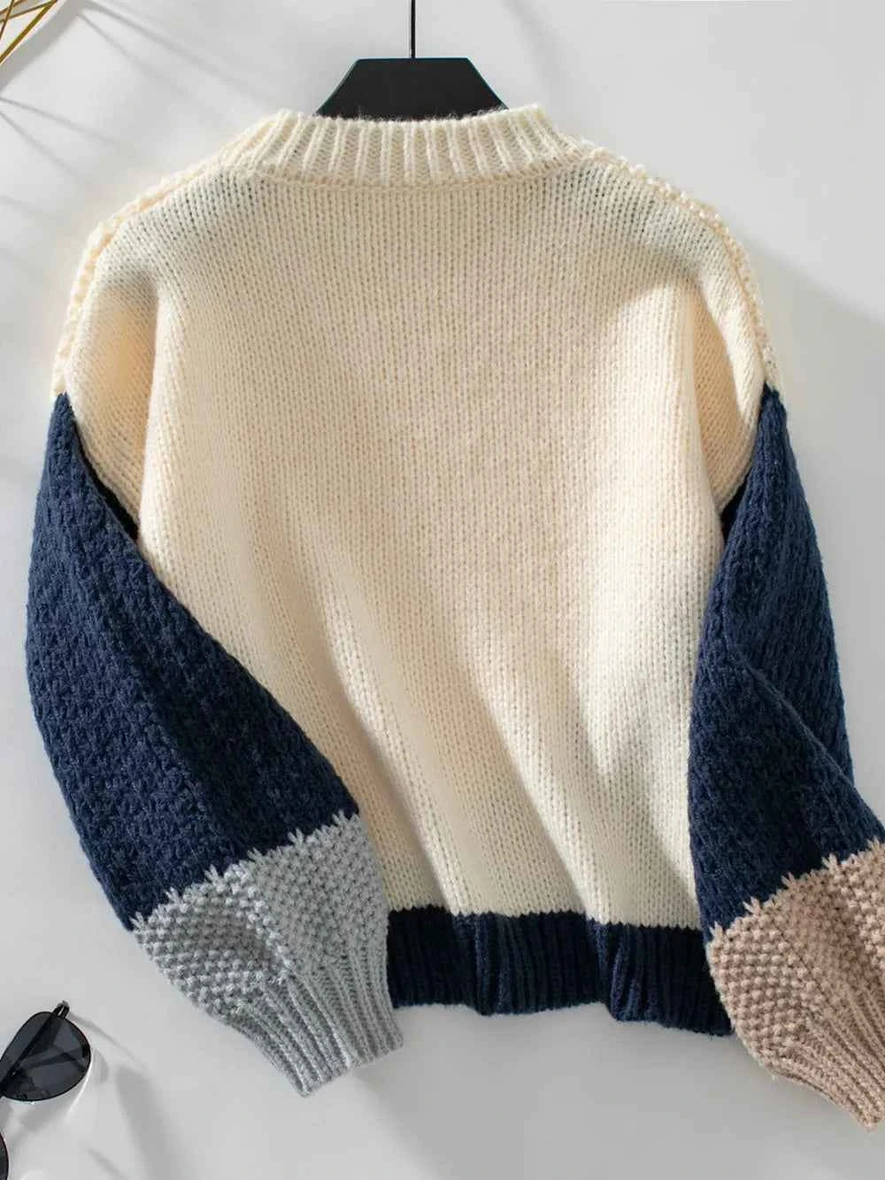 Color Block Round Neck Dropped Shoulder Sweater 4f29d1ba-2637-4fd3-8a15-53e8a54d6265-Max