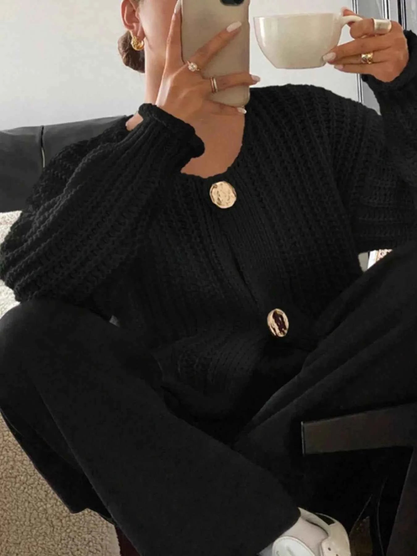 Button Up Dropped Shoulder Cardigan 4f8d146c-0881-4b01-b76d-037b5461d2c2-Max-Origin