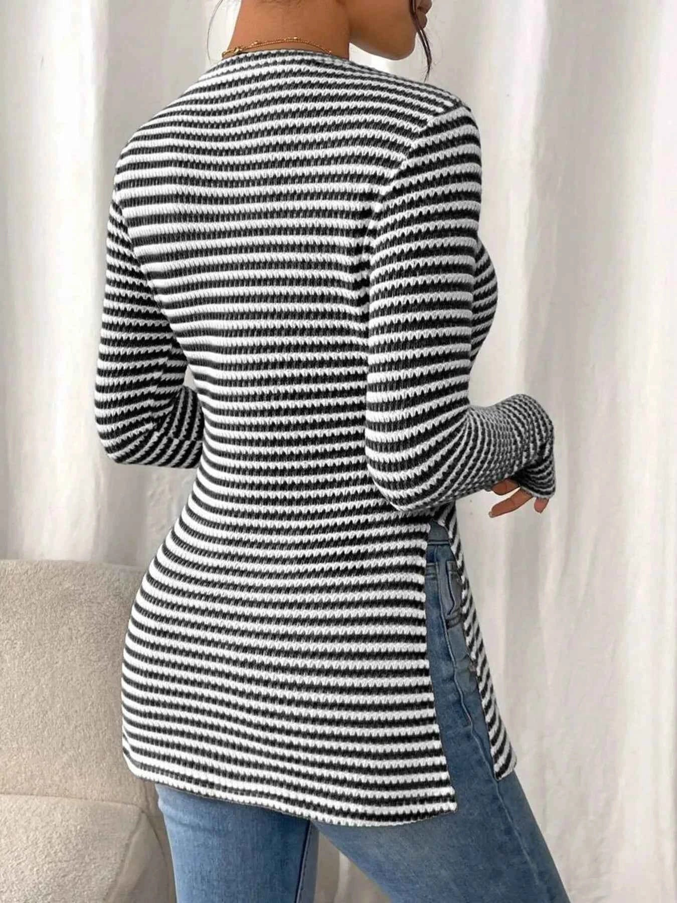 Side Slit Striped Long Sleeve T-Shirt 50b8a29c77604571873081003068ac14-Max-Origin